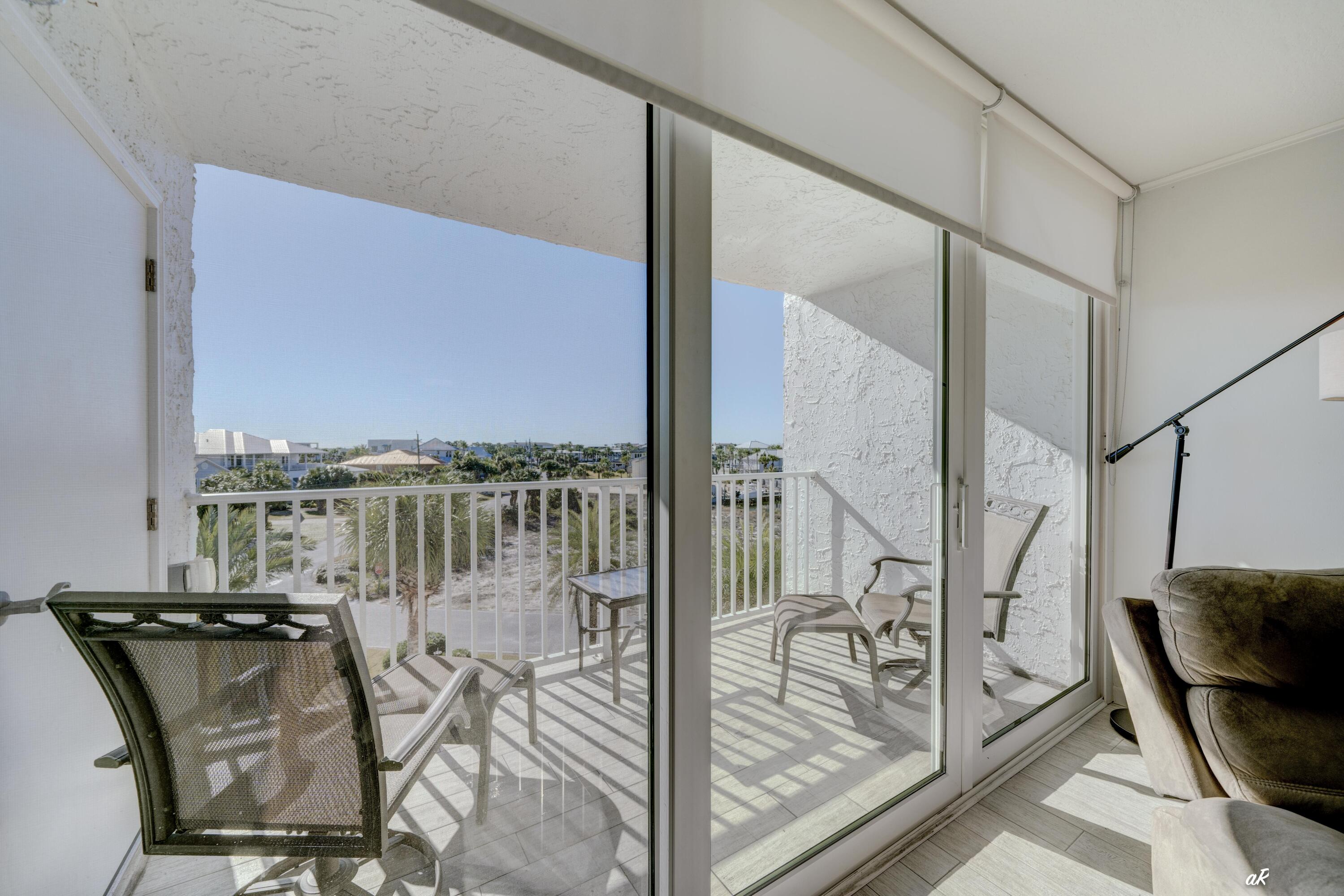 DOLPHIN POINT CONDO - Residential