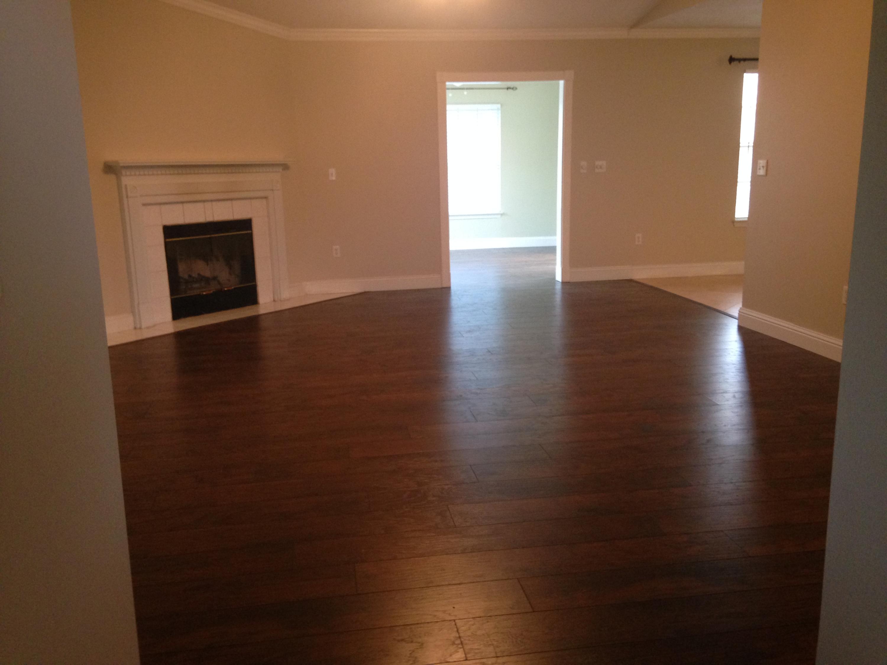 SAILBOAT COVE S/D - Residential Lease