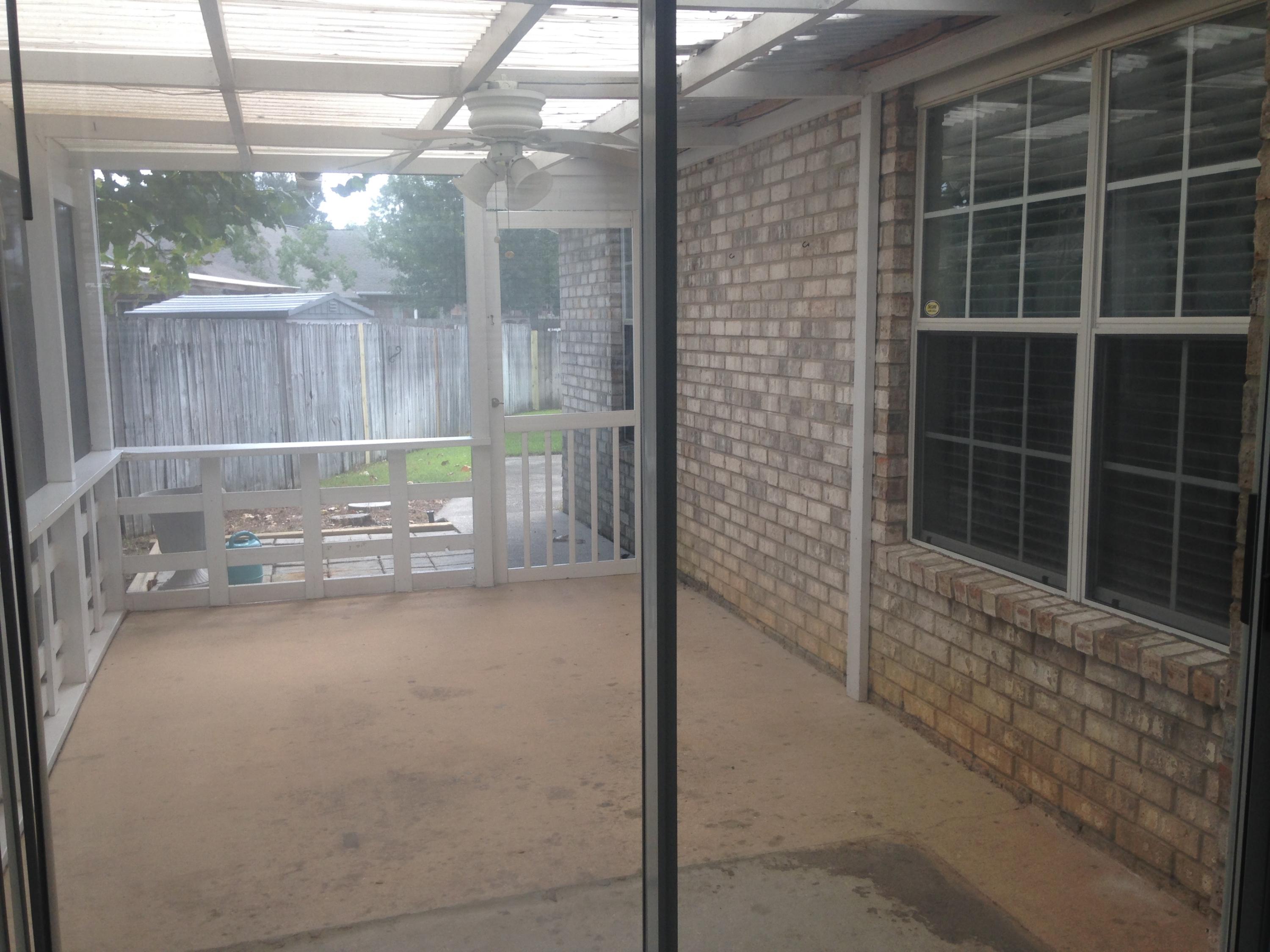 SAILBOAT COVE S/D - Residential Lease