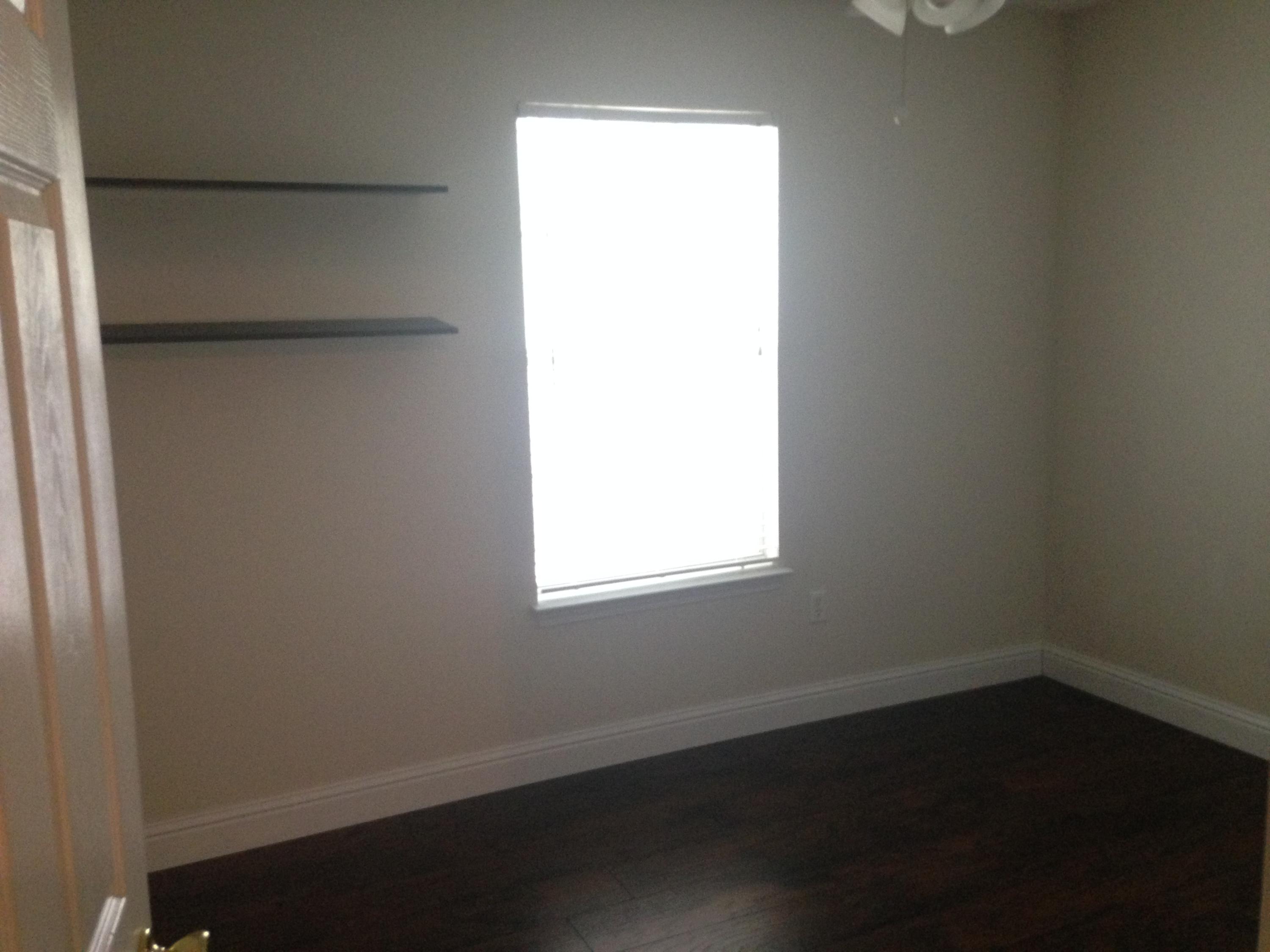 SAILBOAT COVE S/D - Residential Lease