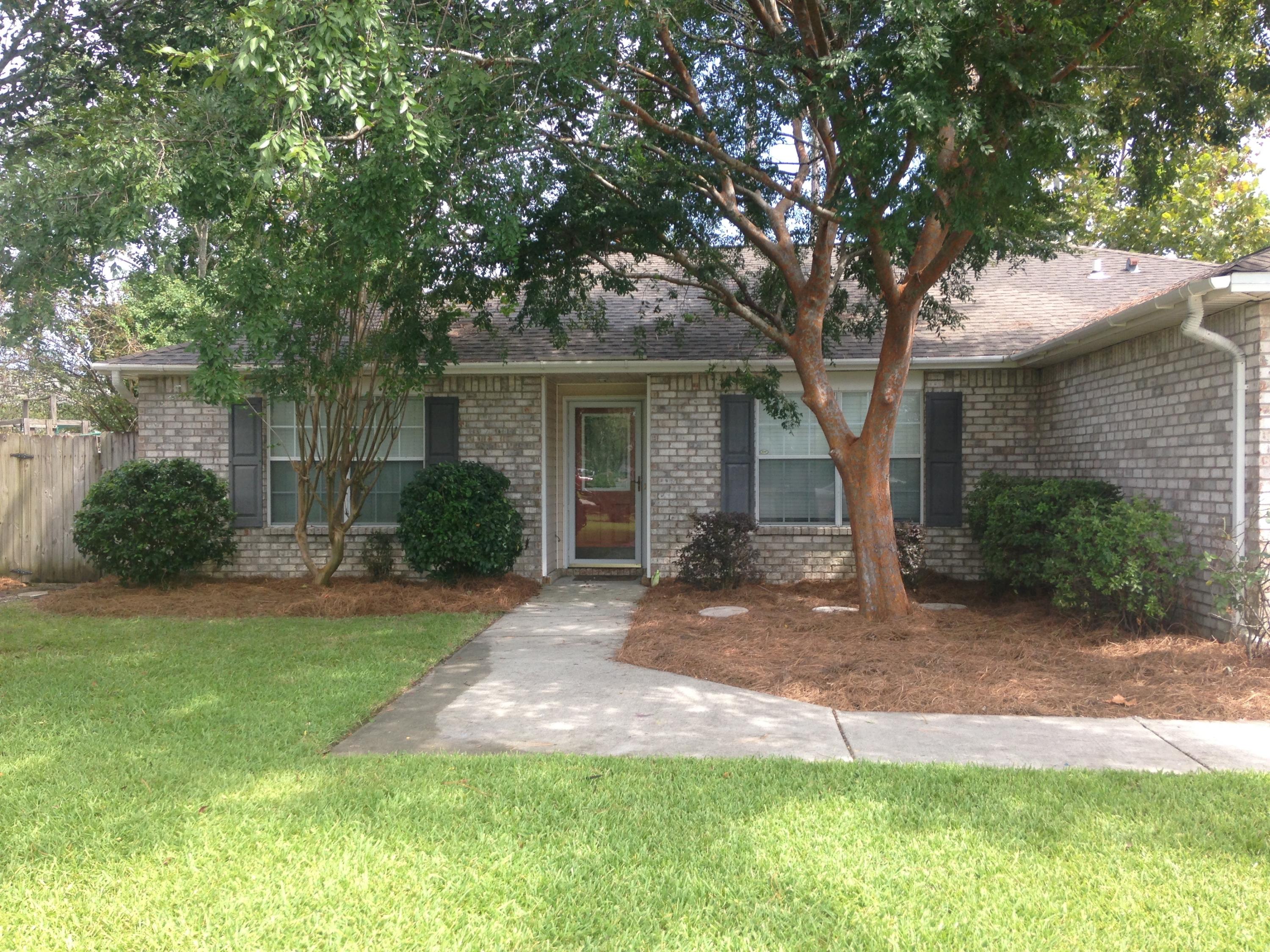 SAILBOAT COVE S/D - Residential Lease