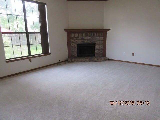 BRITTANY WOODS S/D - Residential Lease
