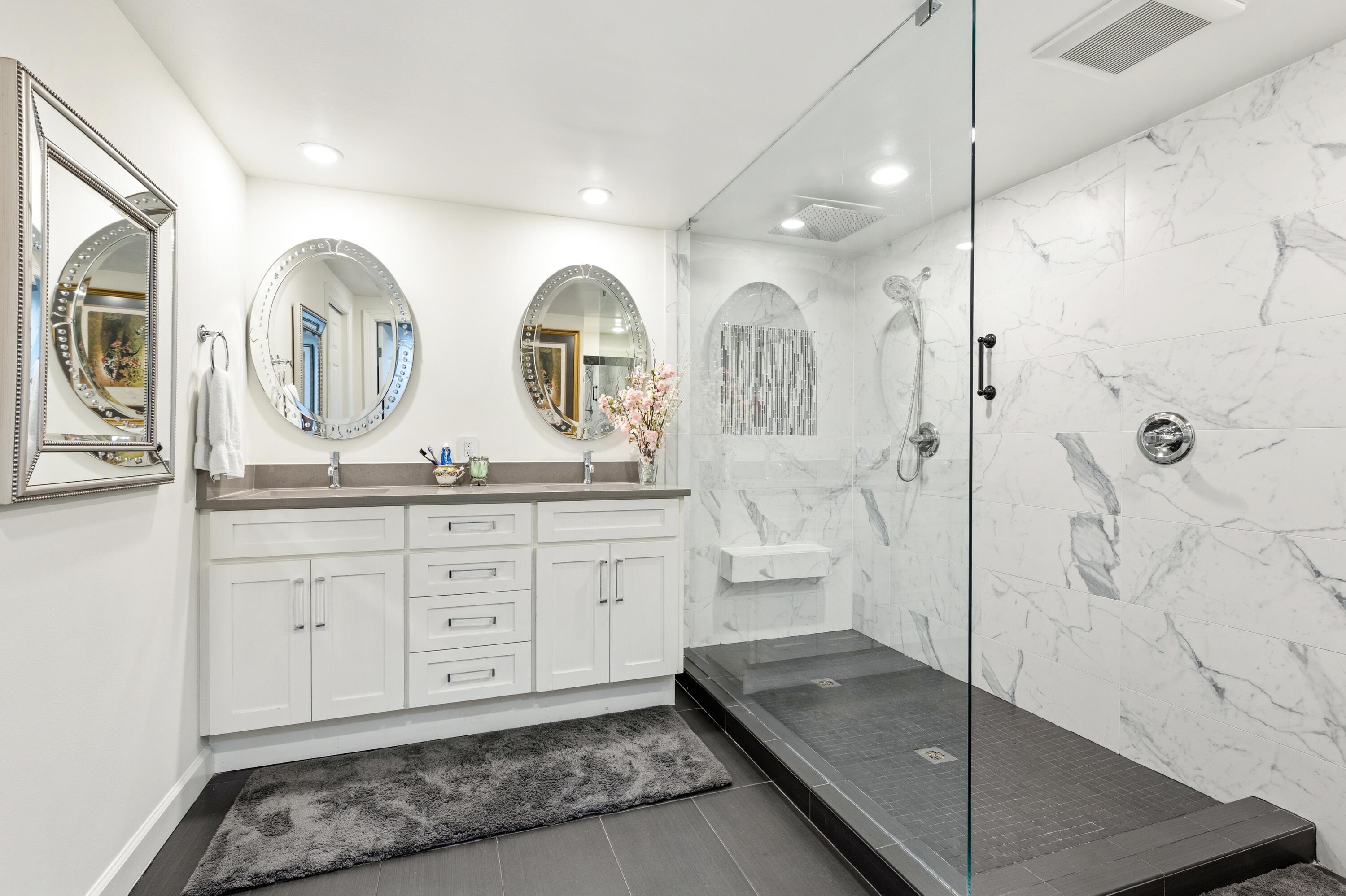 STERLING SHORES CODOMINIUMS - Residential