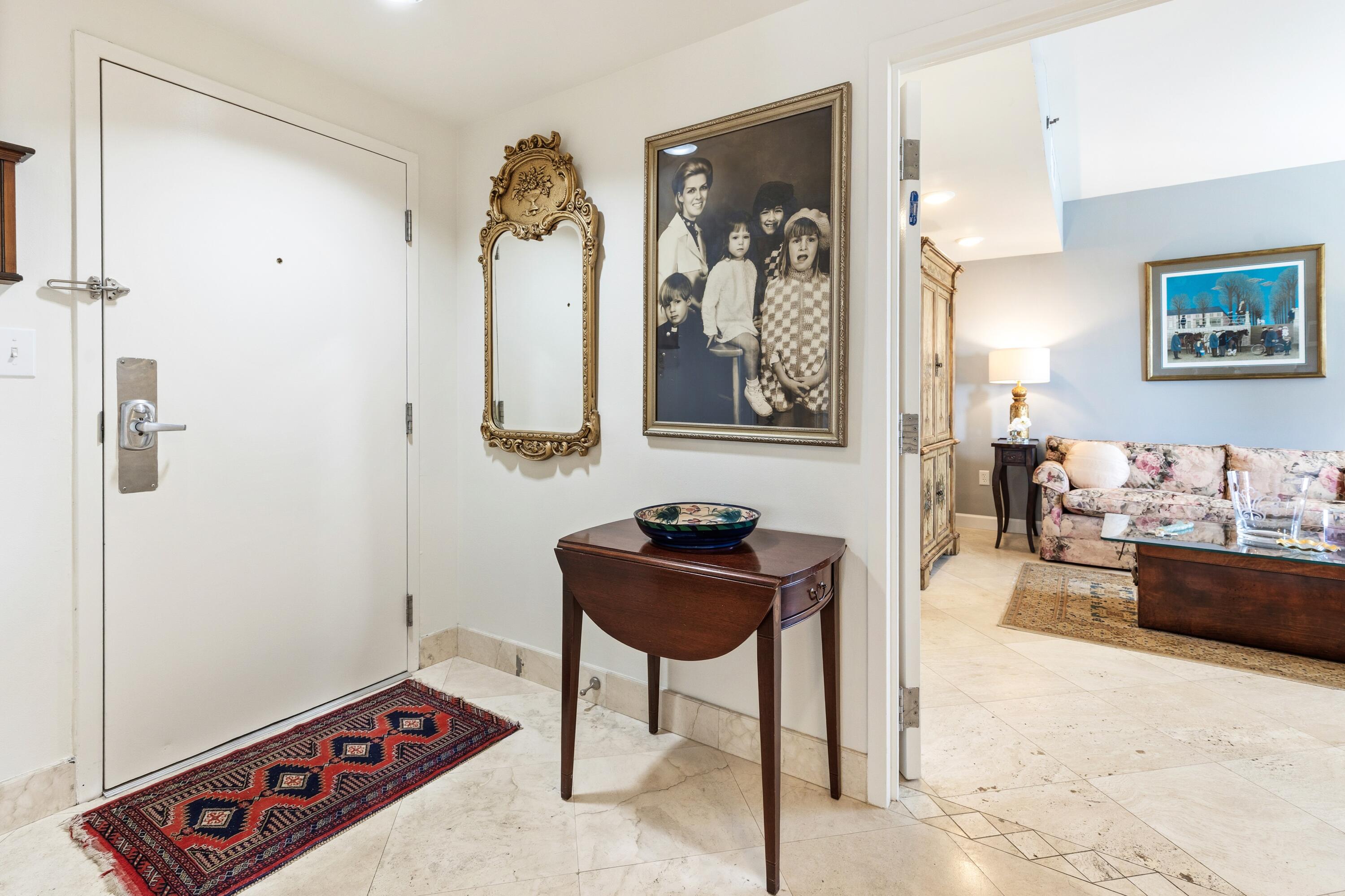 STERLING SHORES CODOMINIUMS - Residential