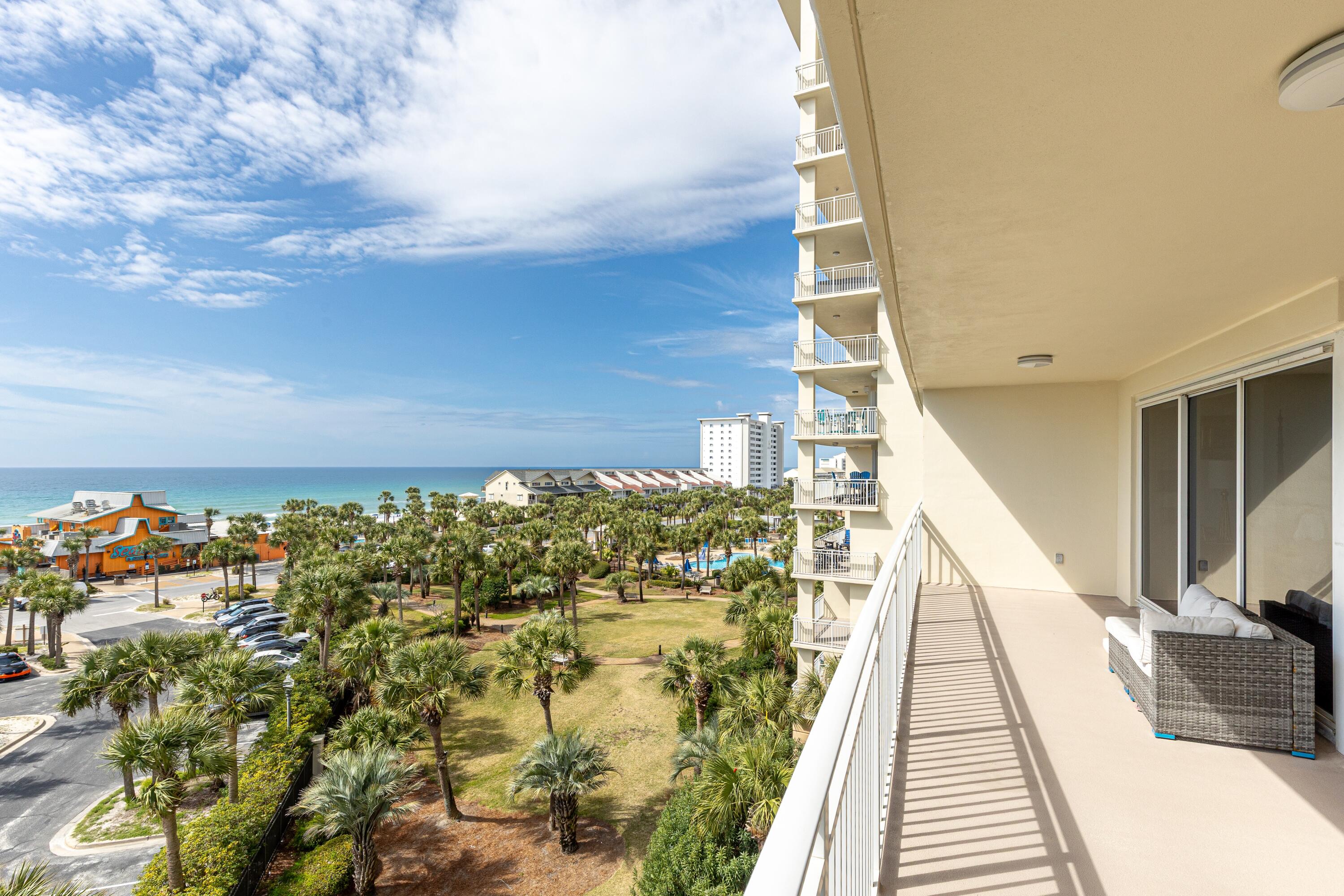 STERLING SHORES CODOMINIUMS - Residential
