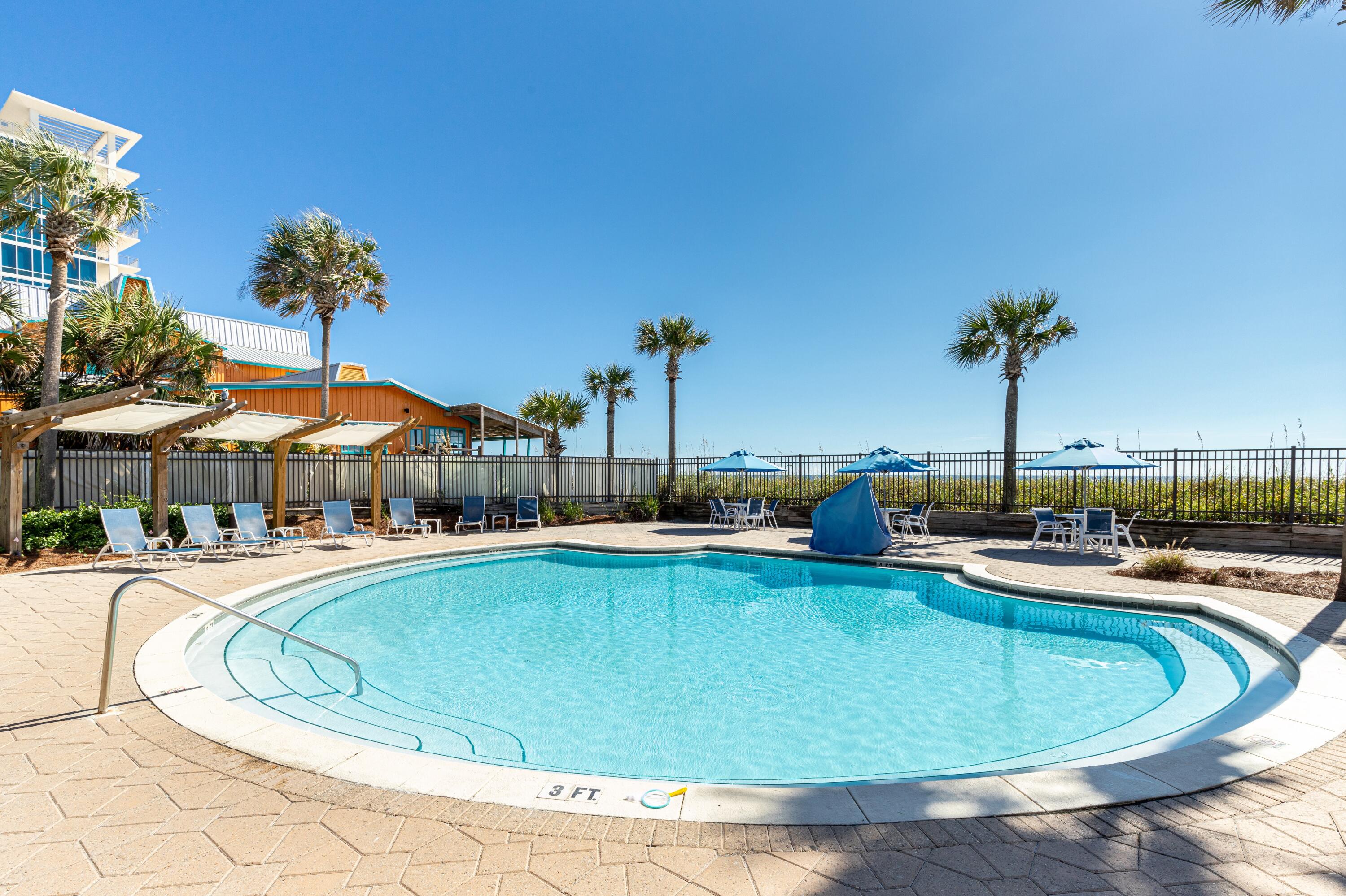 STERLING SHORES CODOMINIUMS - Residential