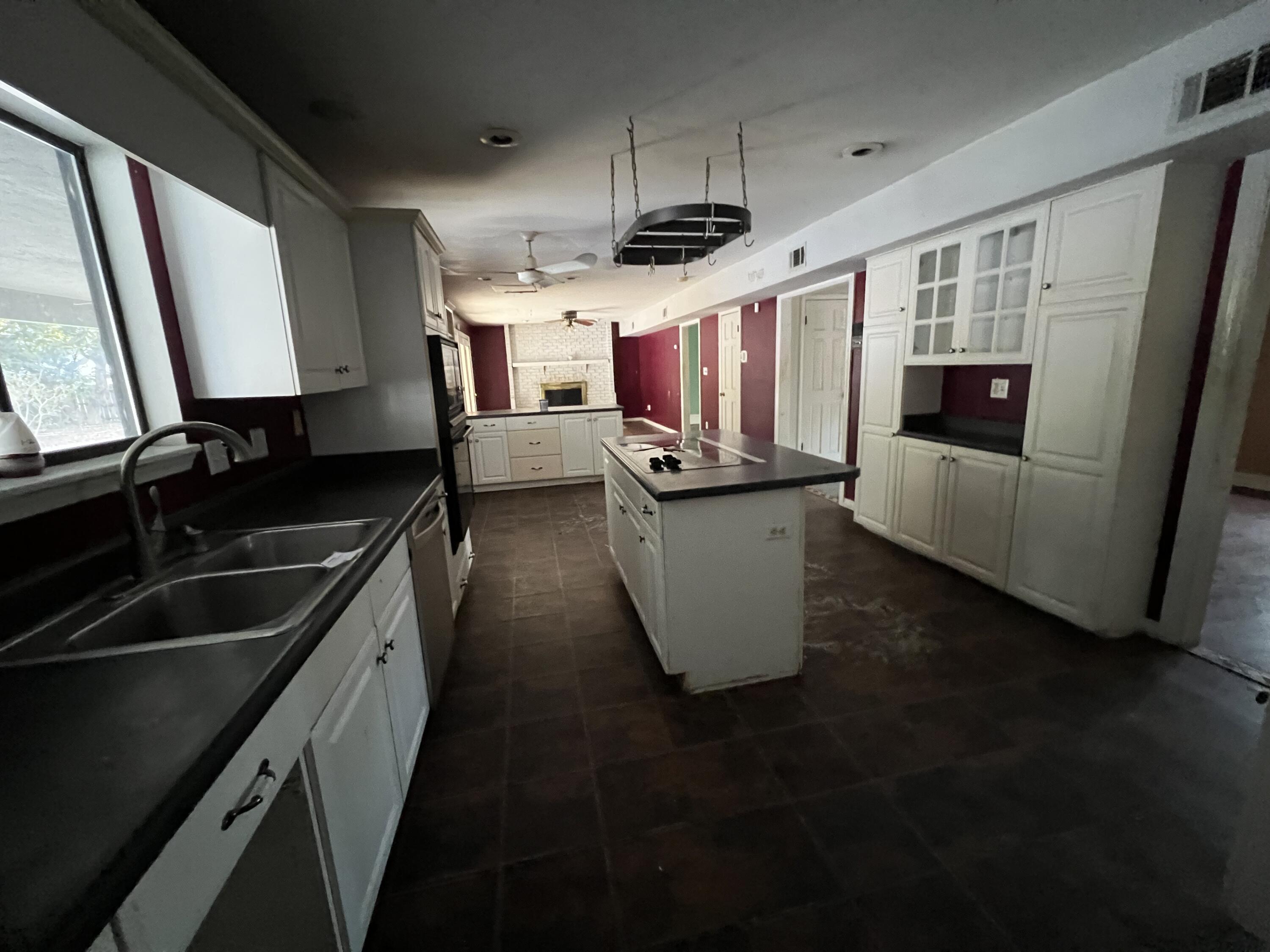ROCKY BAYOU ESTATES 03 - Residential