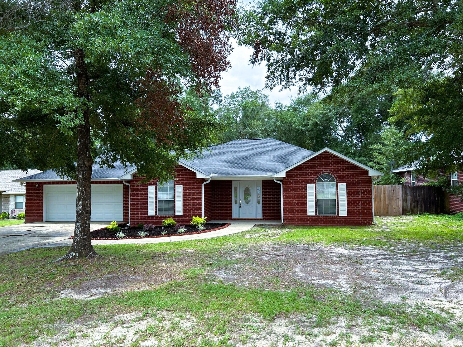SPRING HOLLOW ESTATES - Residential Lease