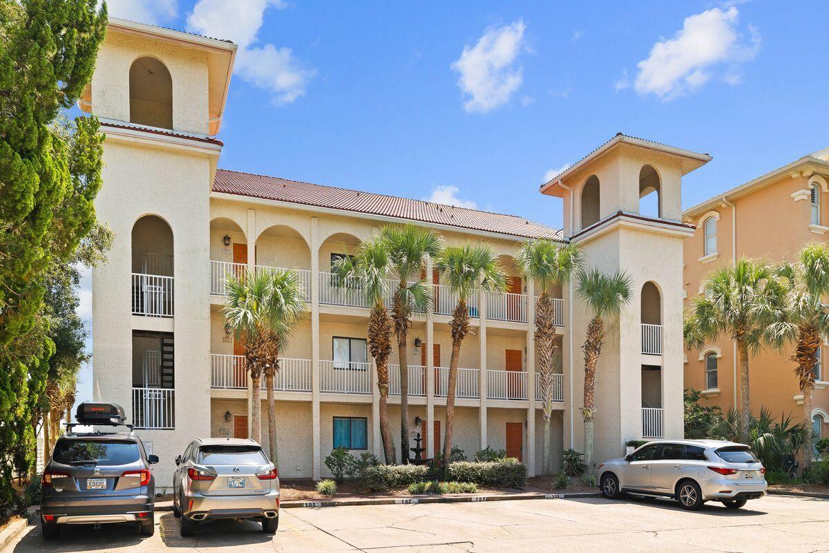 CAPISTRANO CONDO - Residential