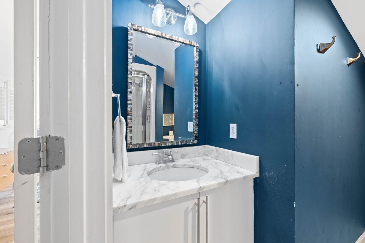 CAPISTRANO CONDO - Residential