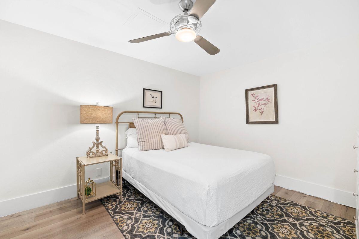 CAPISTRANO CONDO - Residential