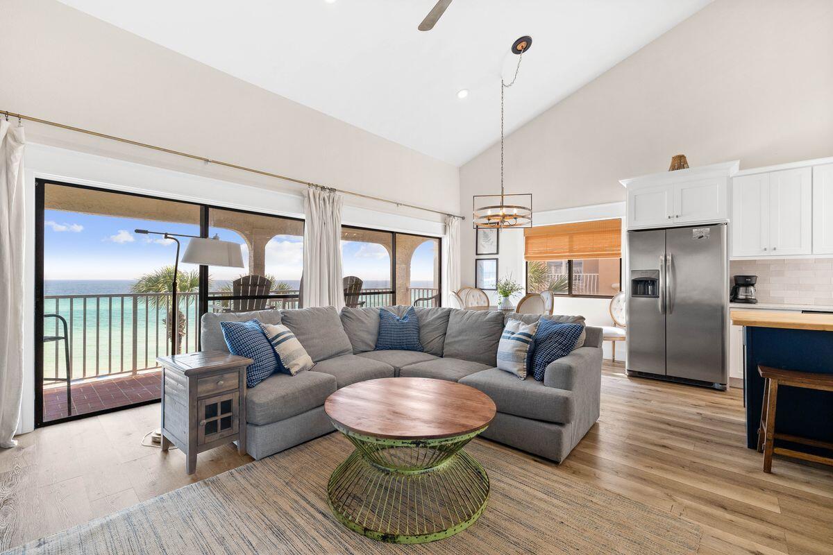 CAPISTRANO CONDO - Residential