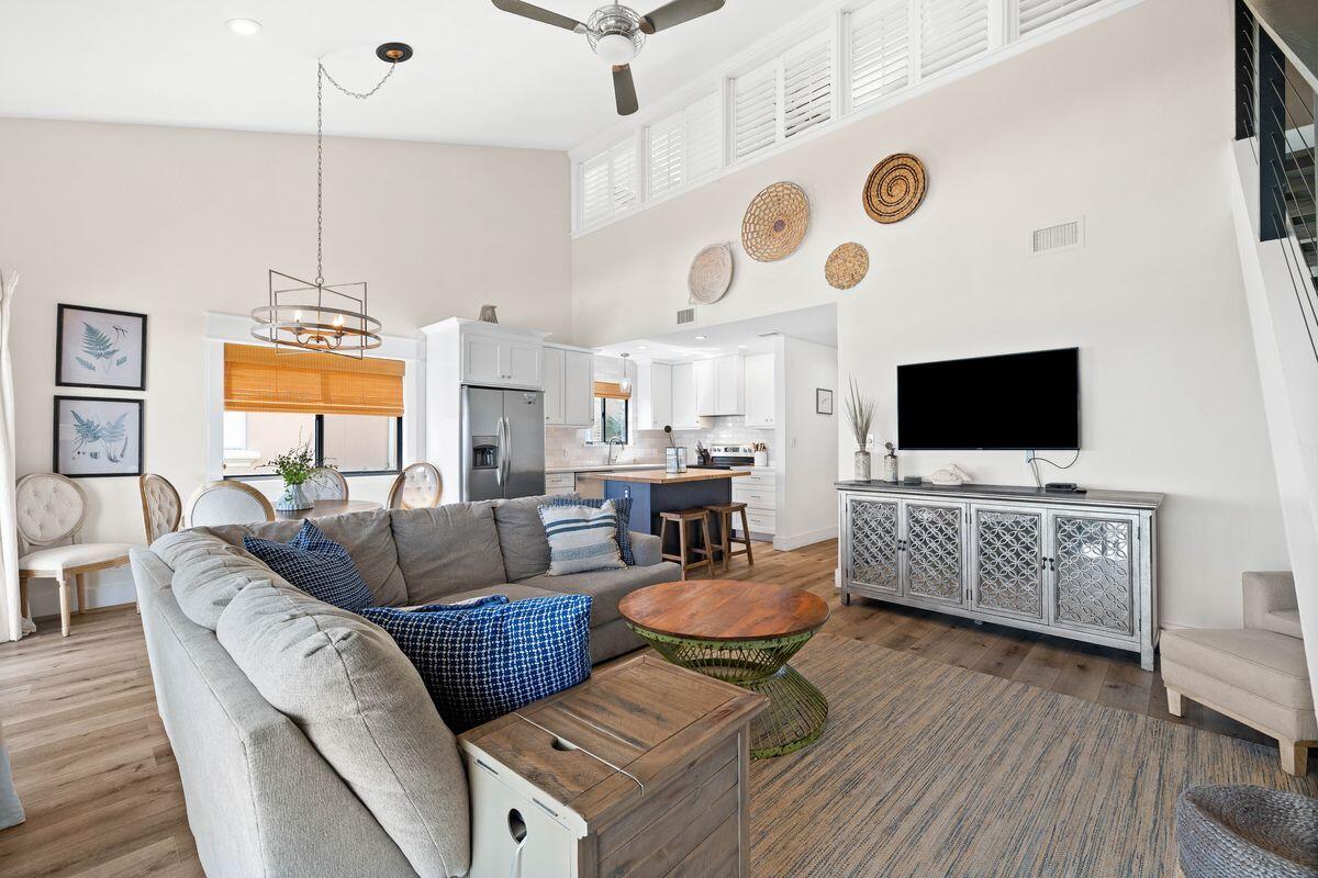 CAPISTRANO CONDO - Residential