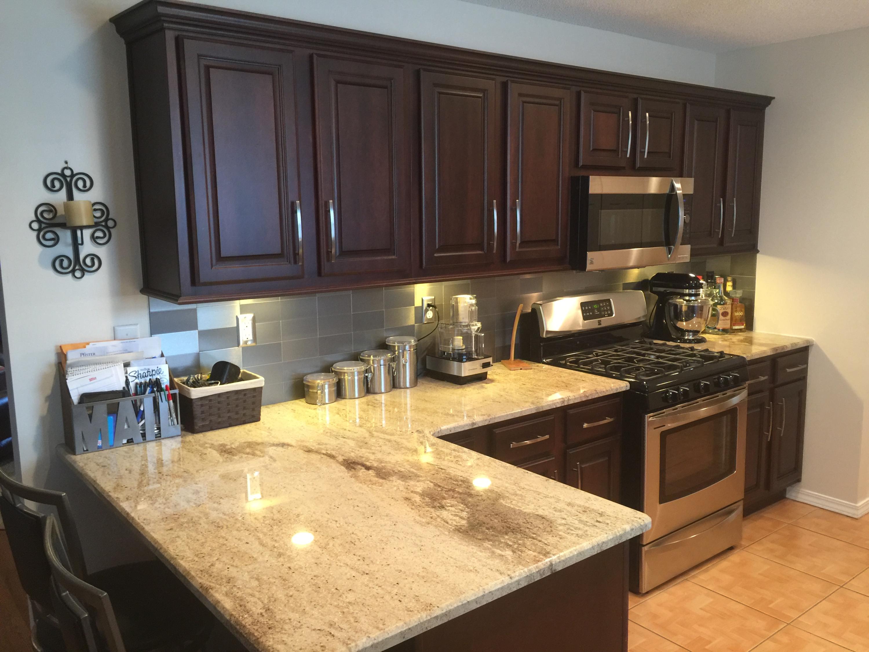 NORTHRIDGE - Residential Lease