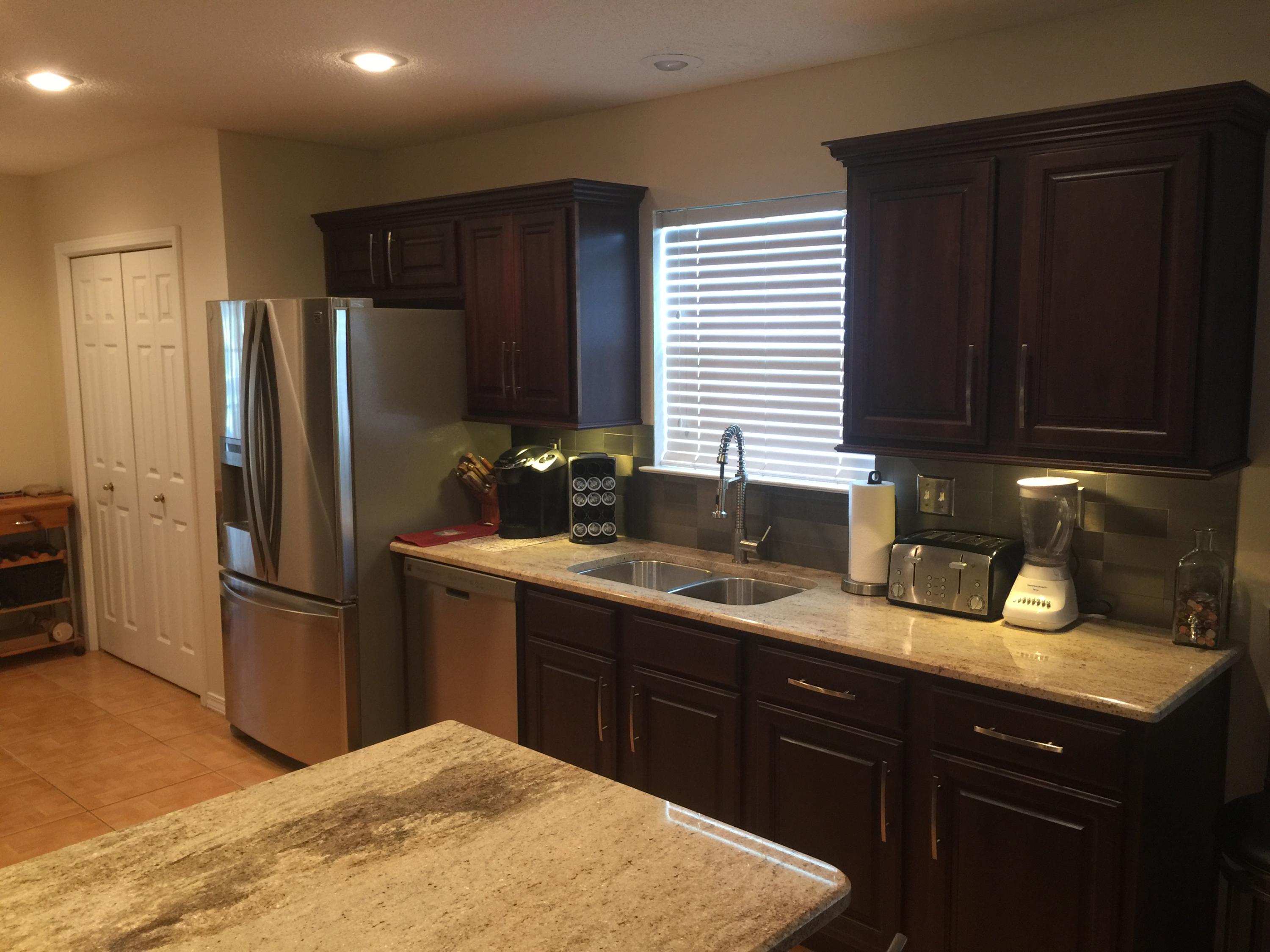NORTHRIDGE - Residential Lease