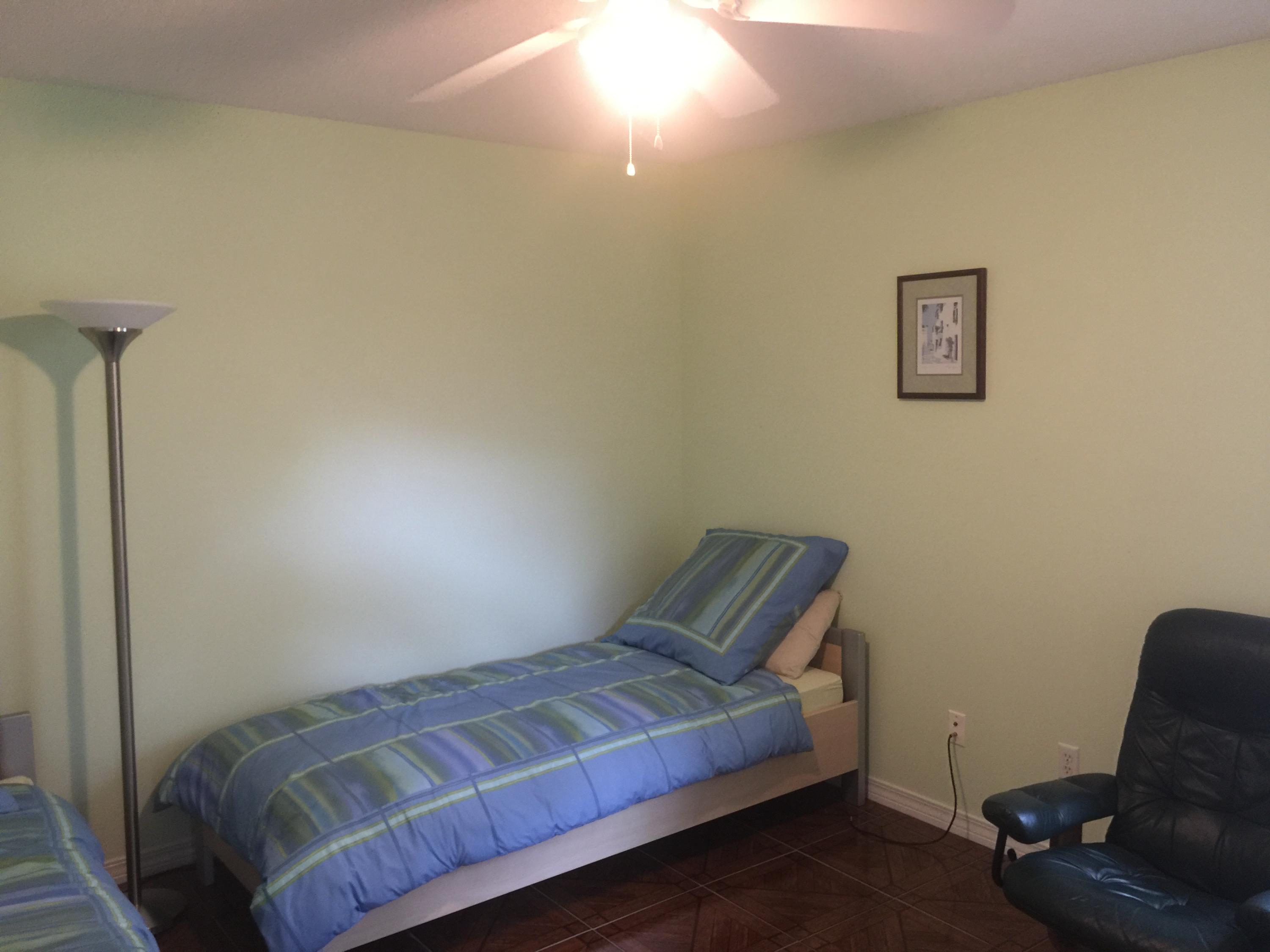 NORTHRIDGE - Residential Lease
