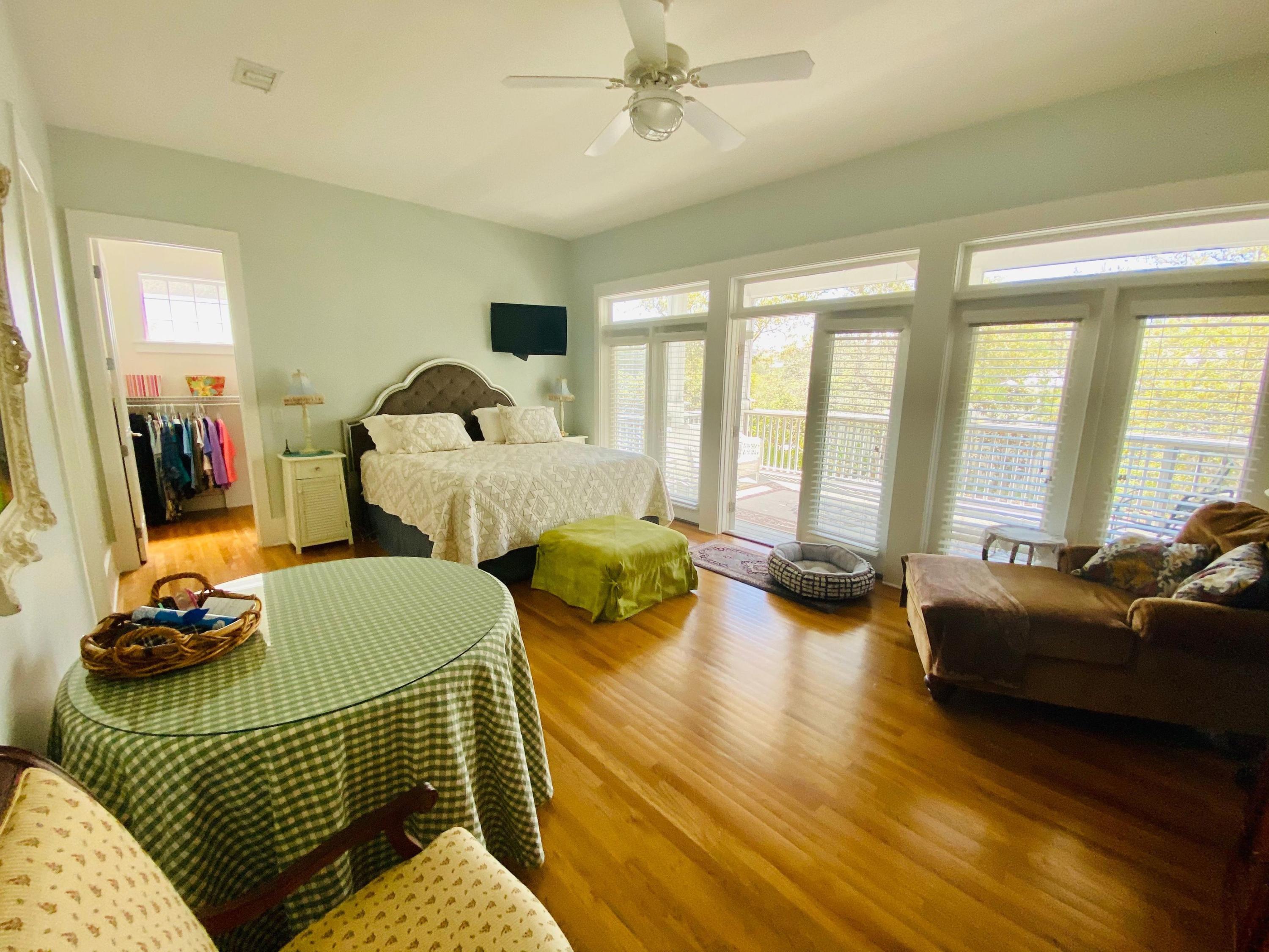 OLD FLORIDA BEACH - Residential