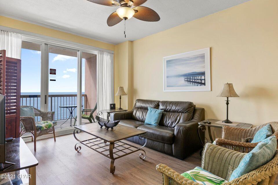 SUNRISE BEACH - Residential