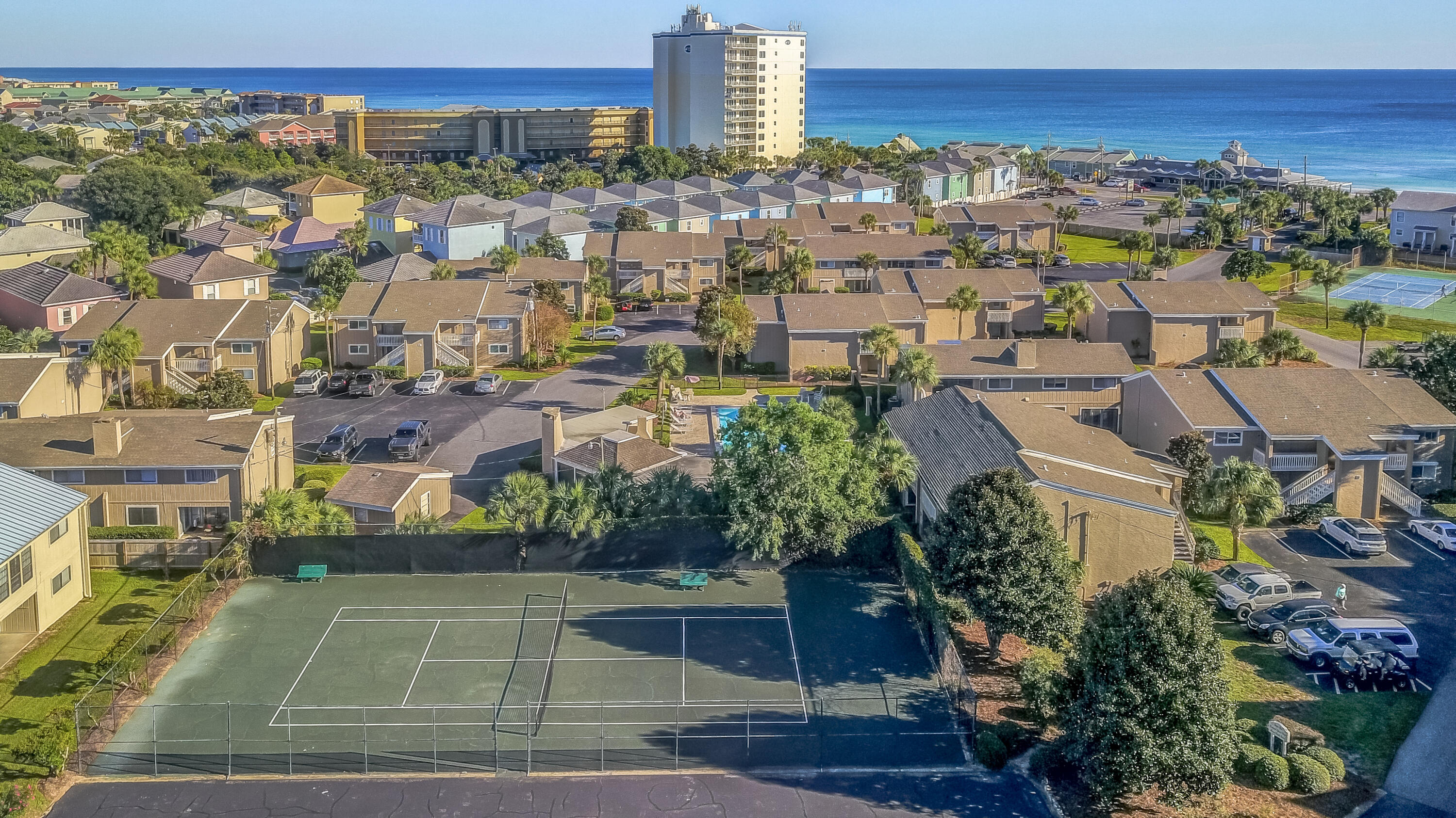 CHATEAU LA MER CONDO 2 - Residential
