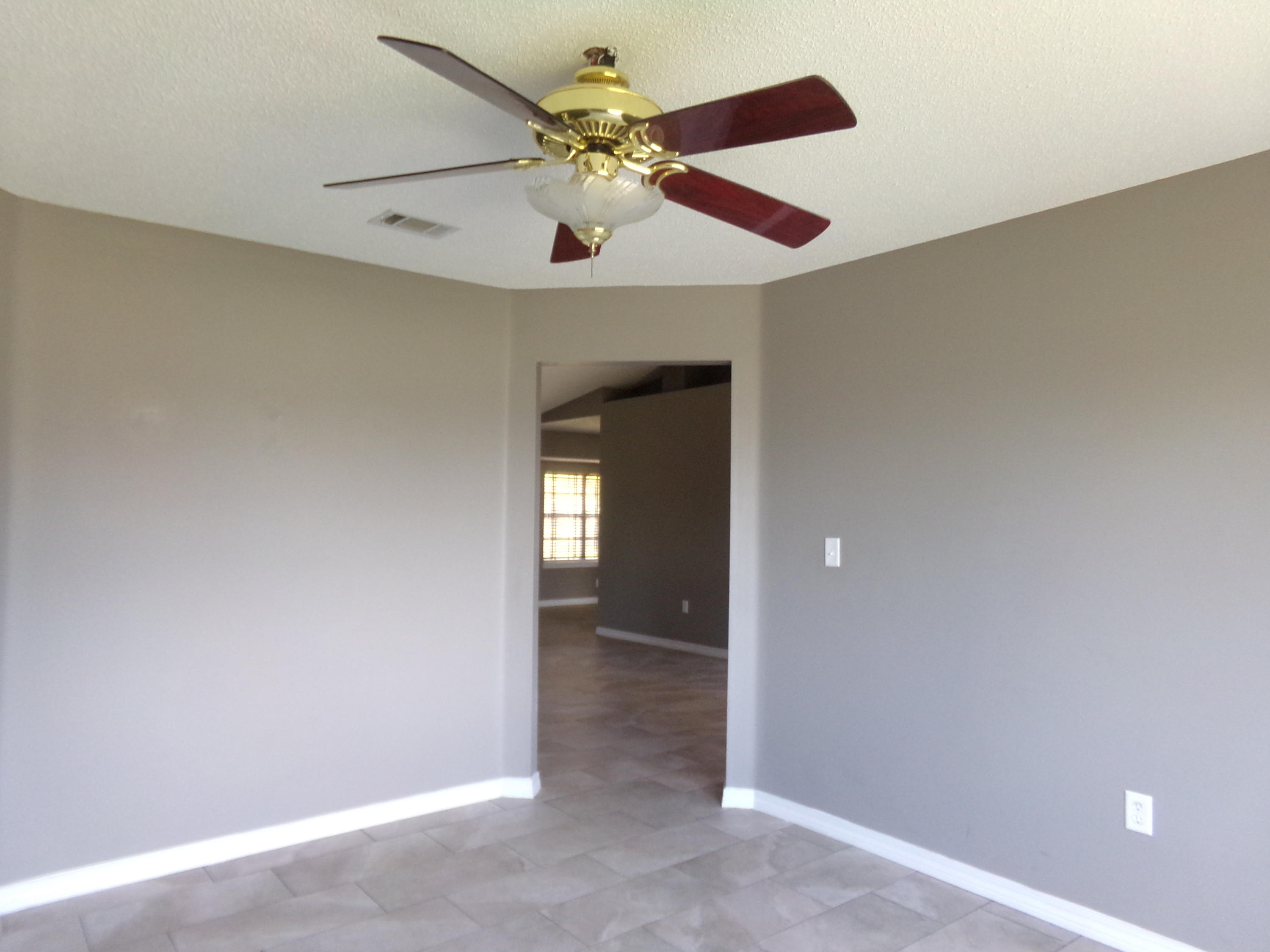 WESTVIEW ESTATES - Residential Lease