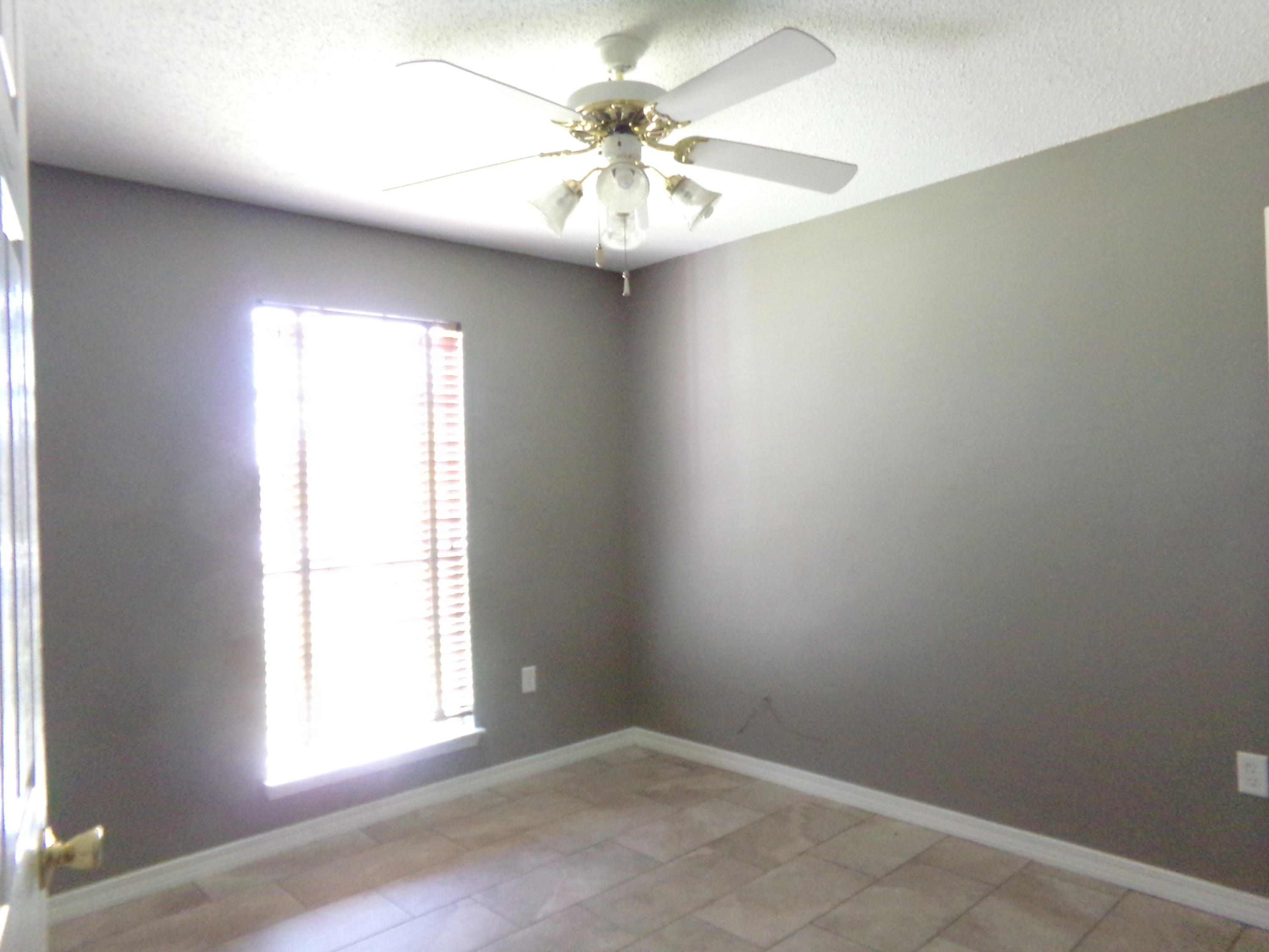 WESTVIEW ESTATES - Residential Lease