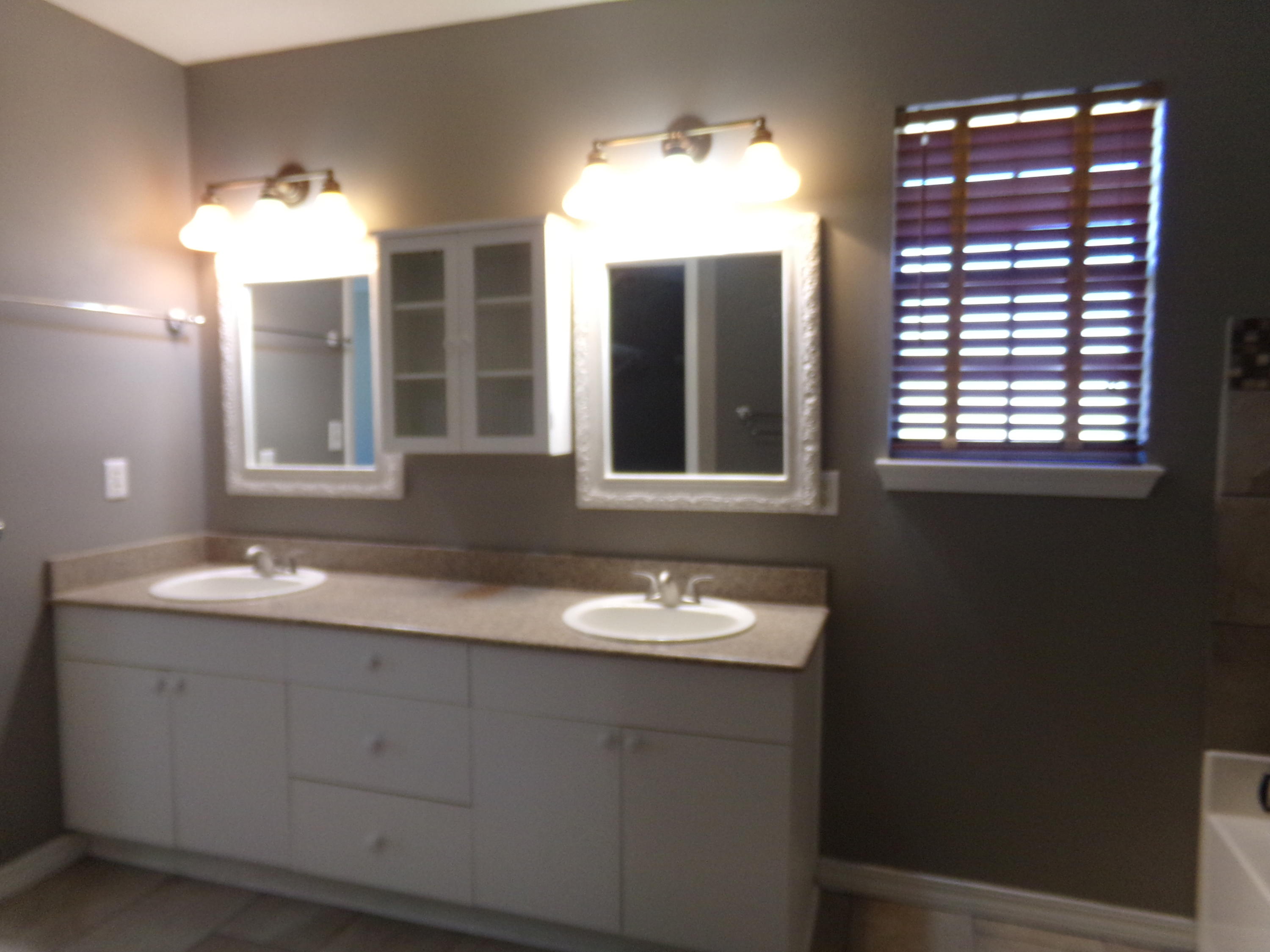 WESTVIEW ESTATES - Residential Lease