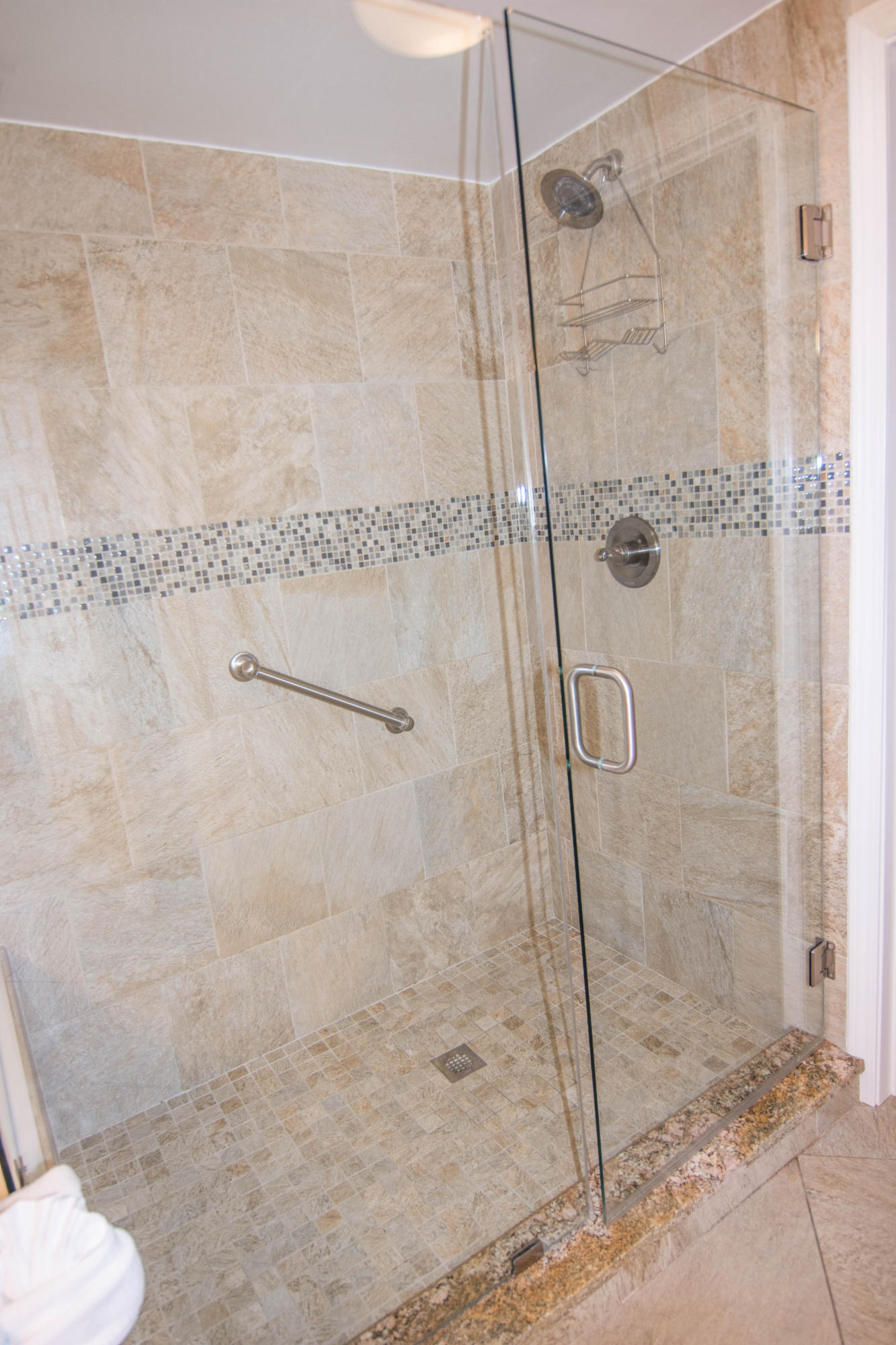 JADE EAST TOWERS CONDO - Residential