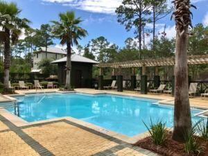 TREETOP VILLAGE - Residential
