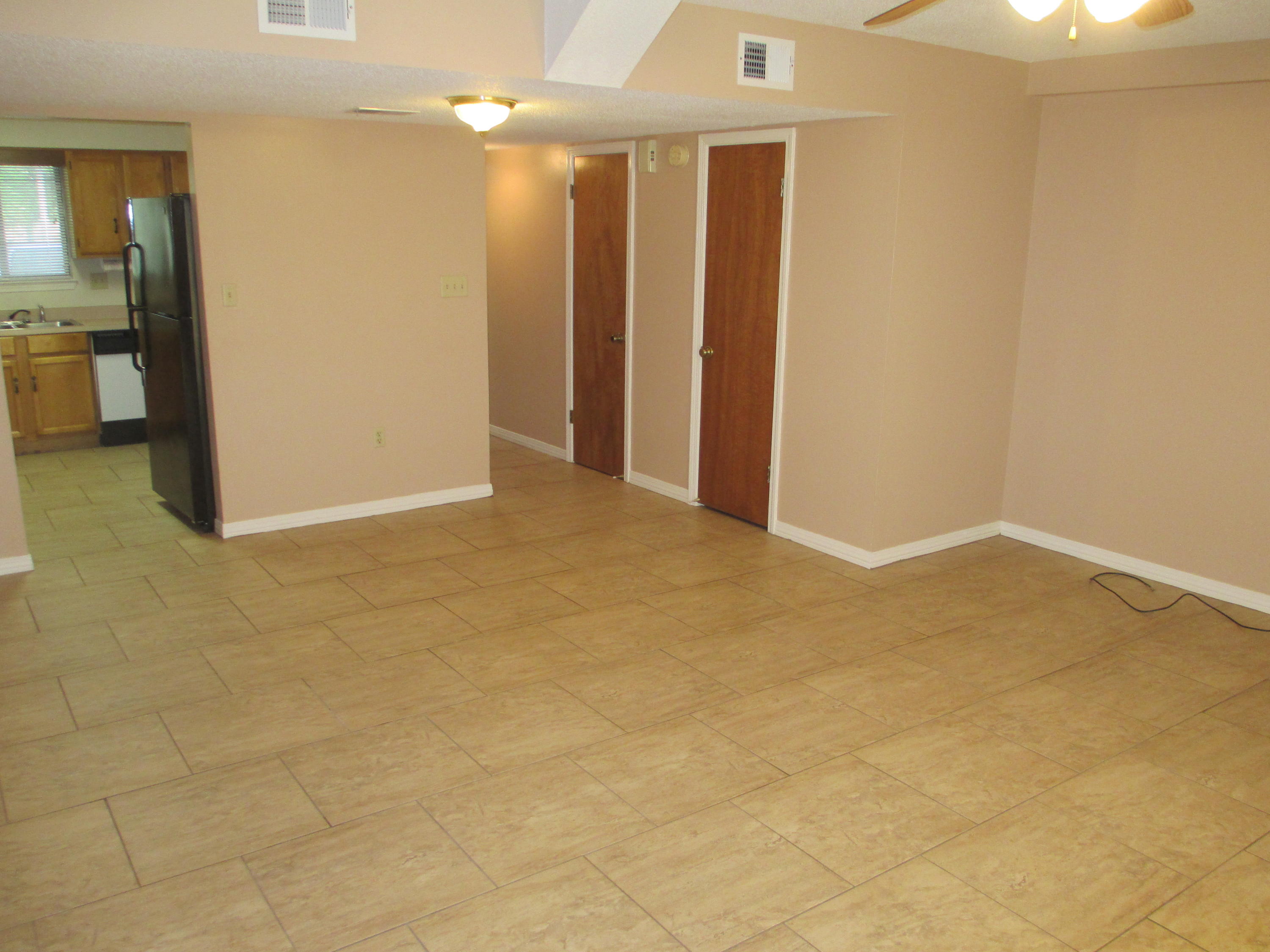 BRIGHTON WOODS - Residential Lease