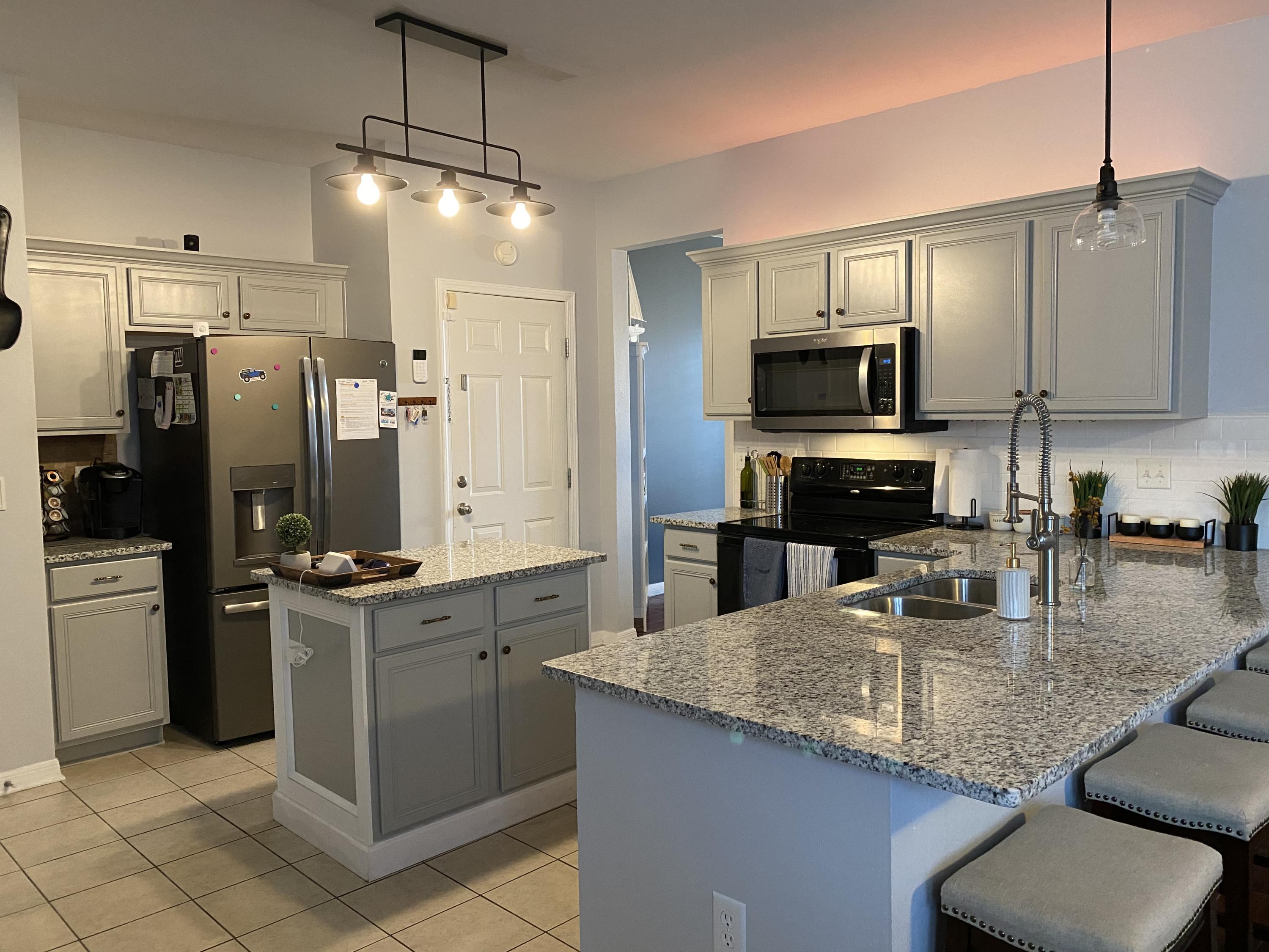 SANDY RIDGE ESTATES - Residential Lease