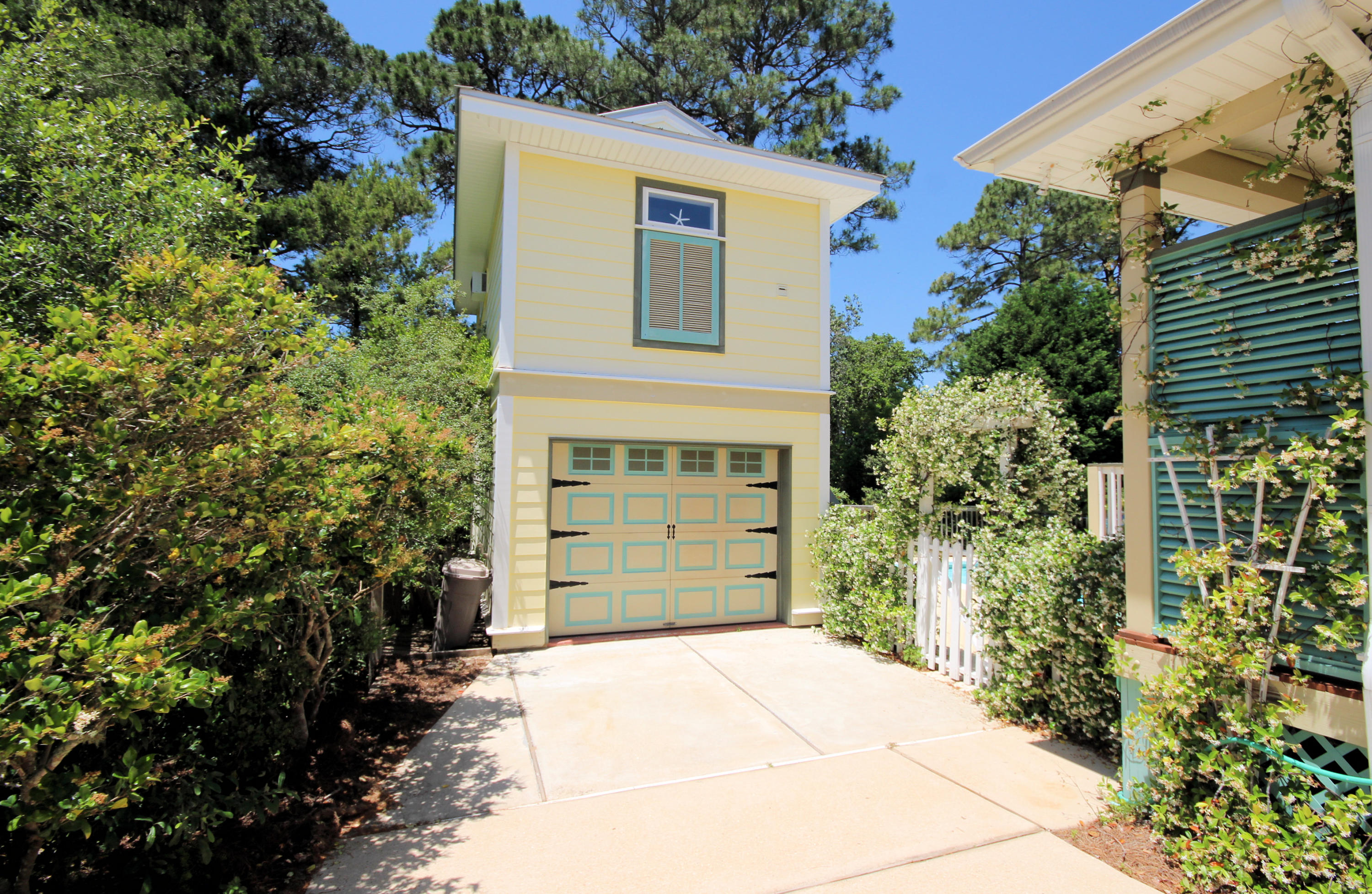 SEA DUNES - Residential