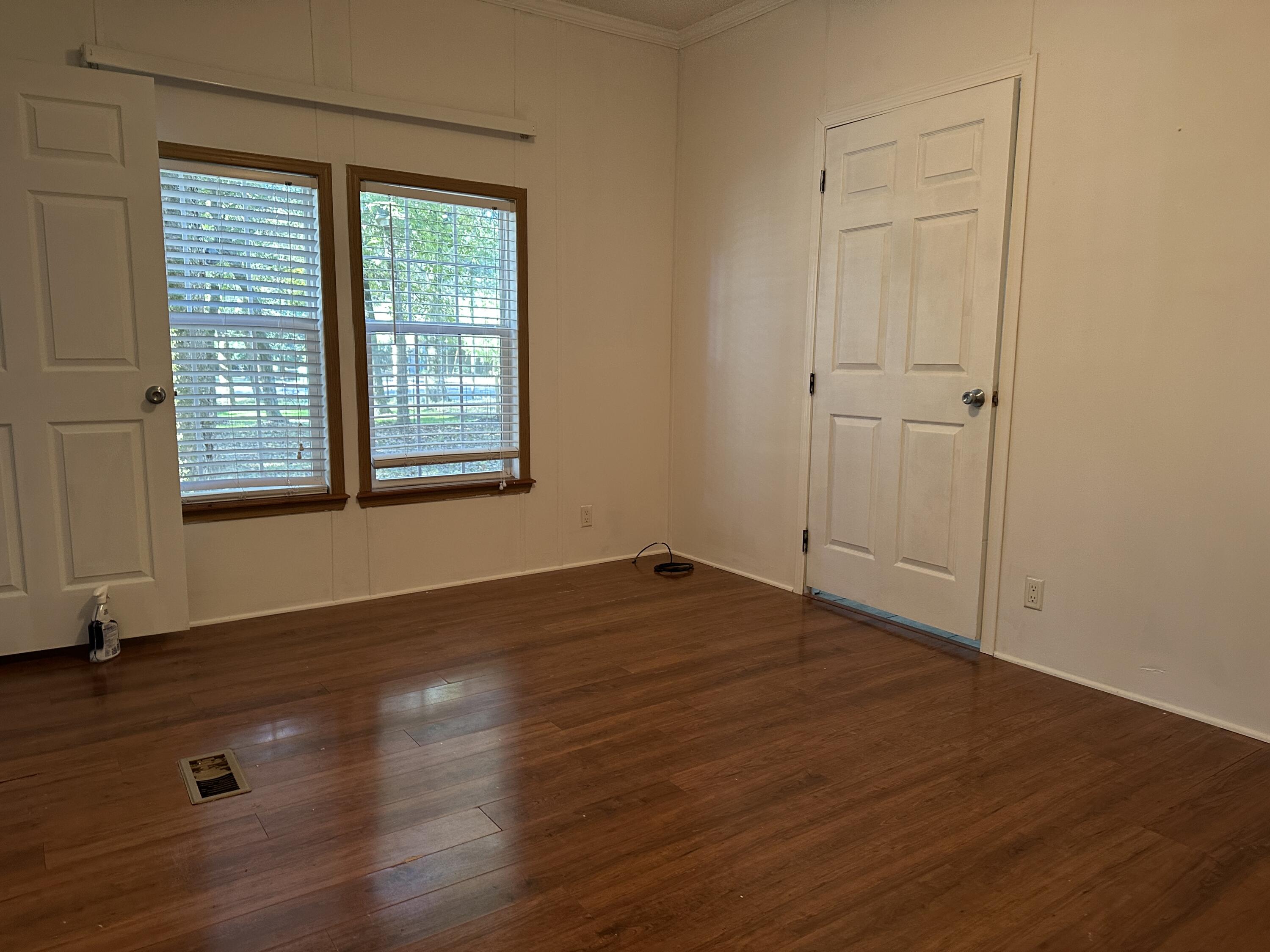 Cross Street S/D - Residential Lease