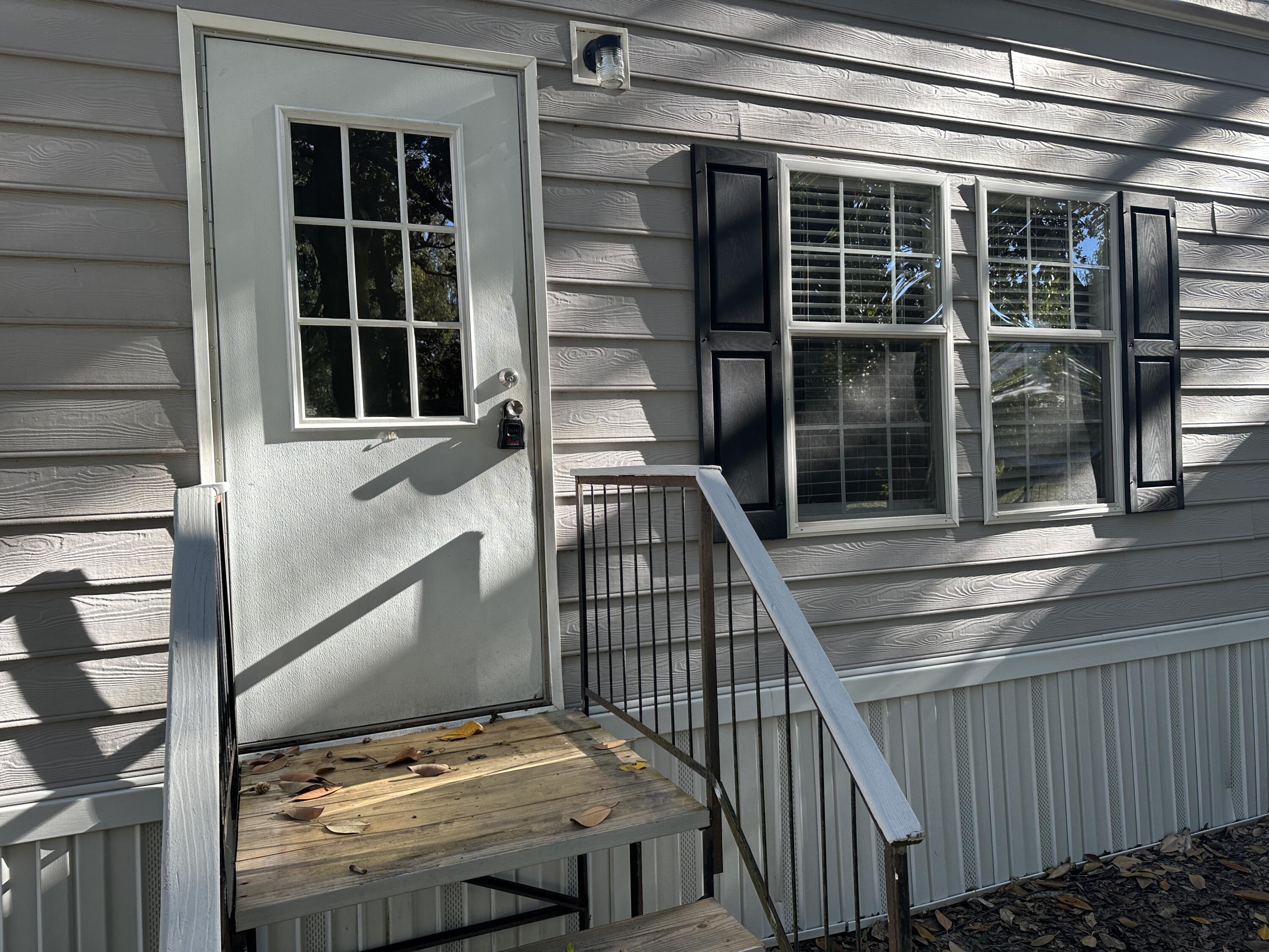 Cross Street S/D - Residential Lease