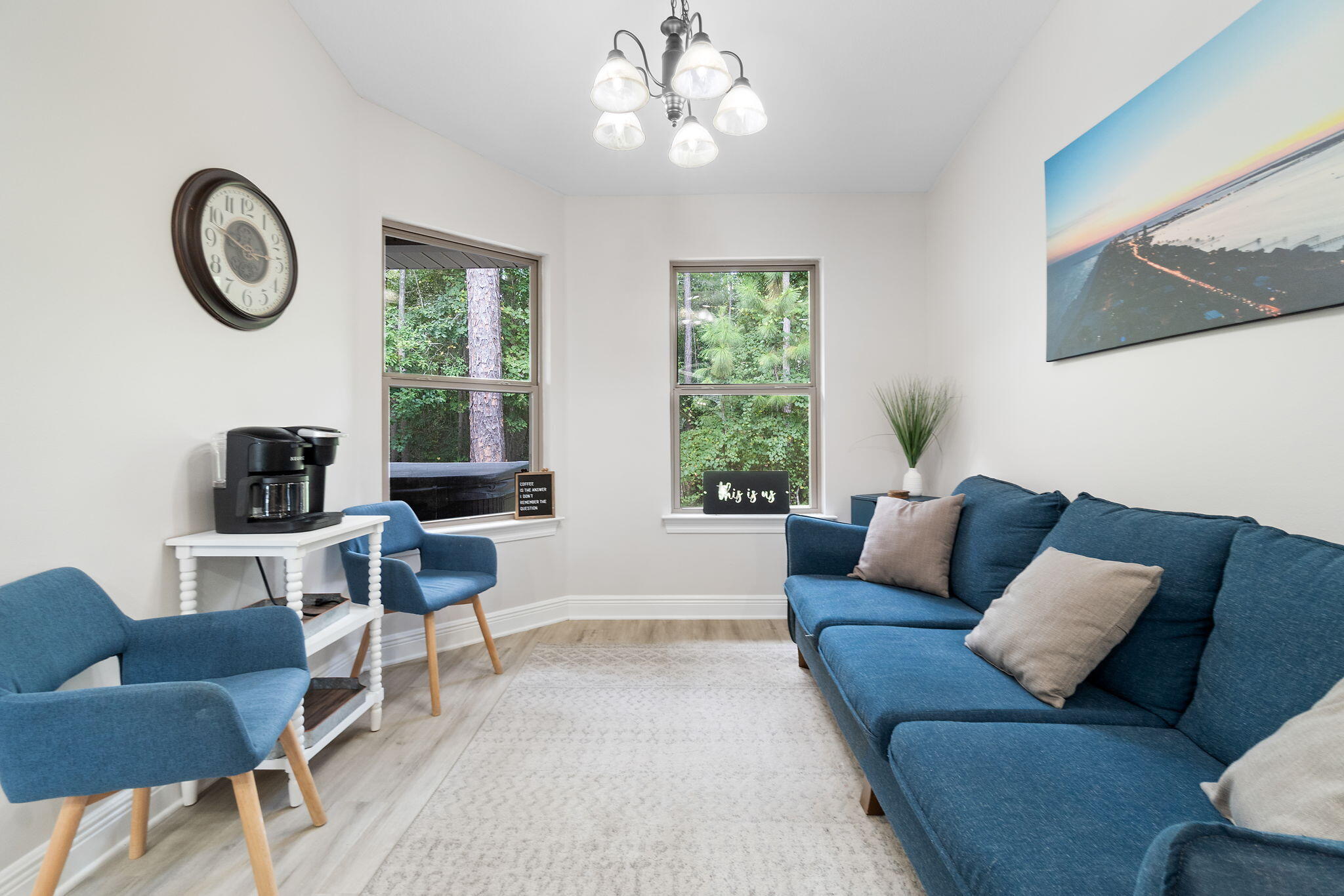 HOLLEY BY THE SEA - Residential
