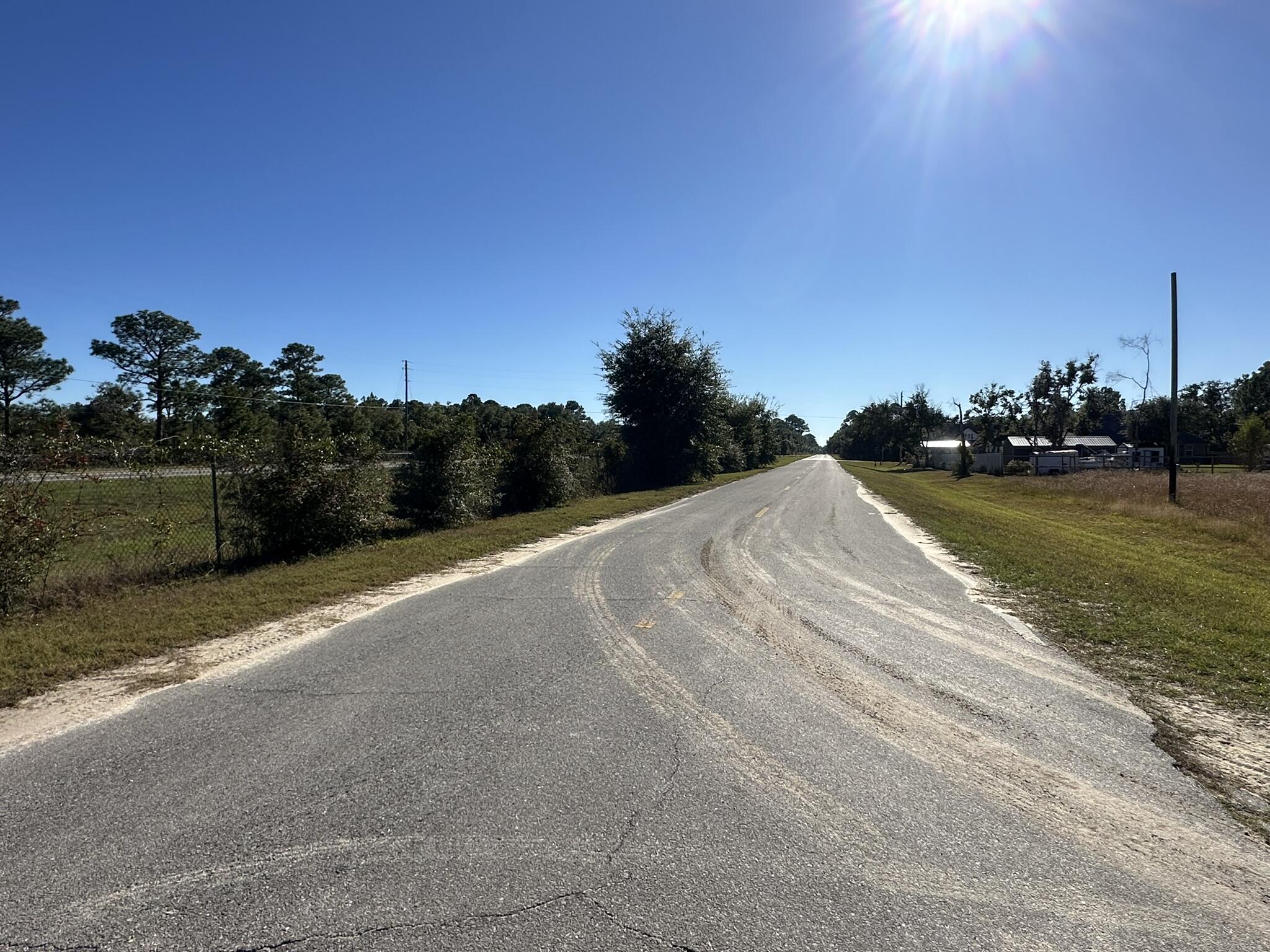 HARBOUR OAKS - Land