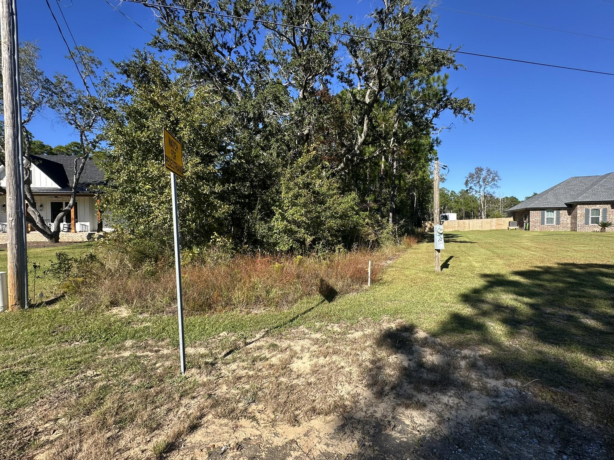 HARBOUR OAKS - Land
