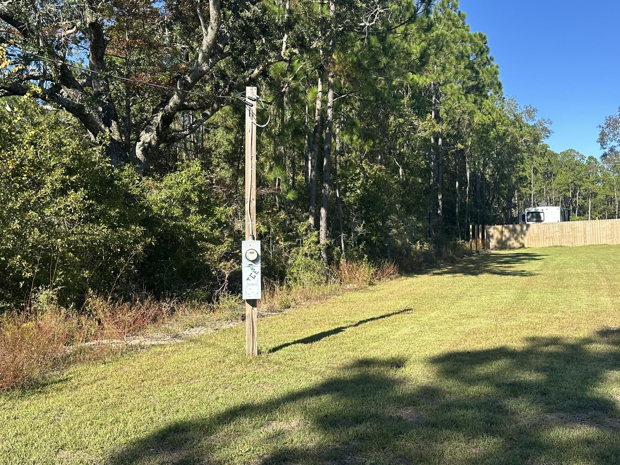 HARBOUR OAKS - Land