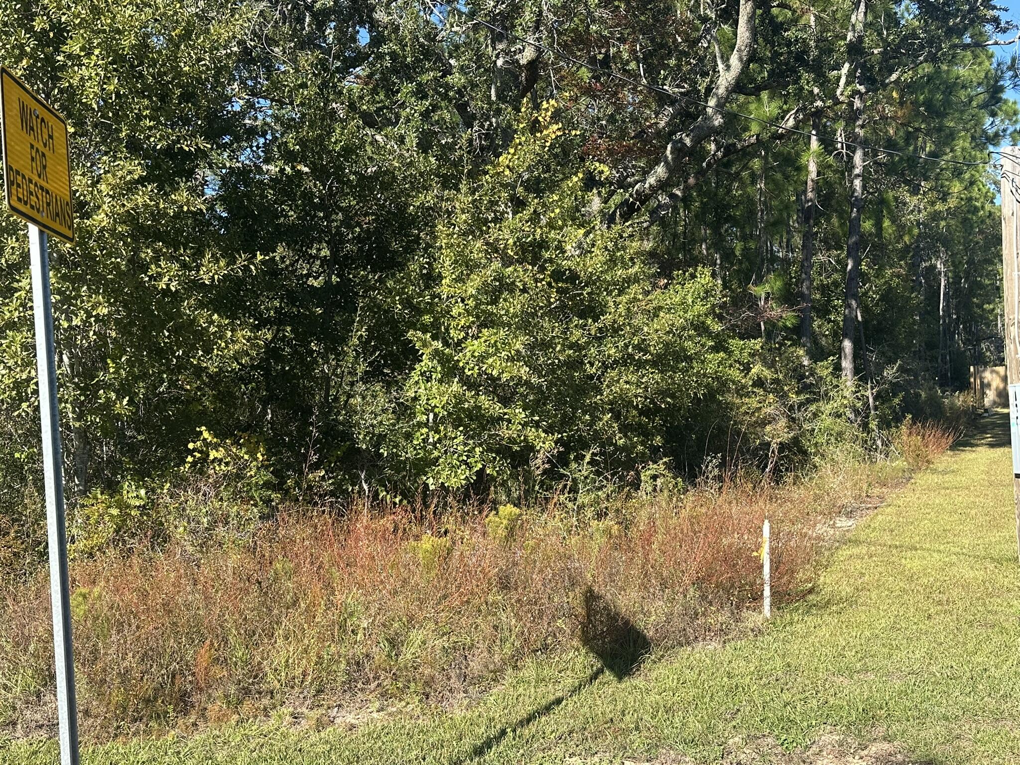 HARBOUR OAKS - Land