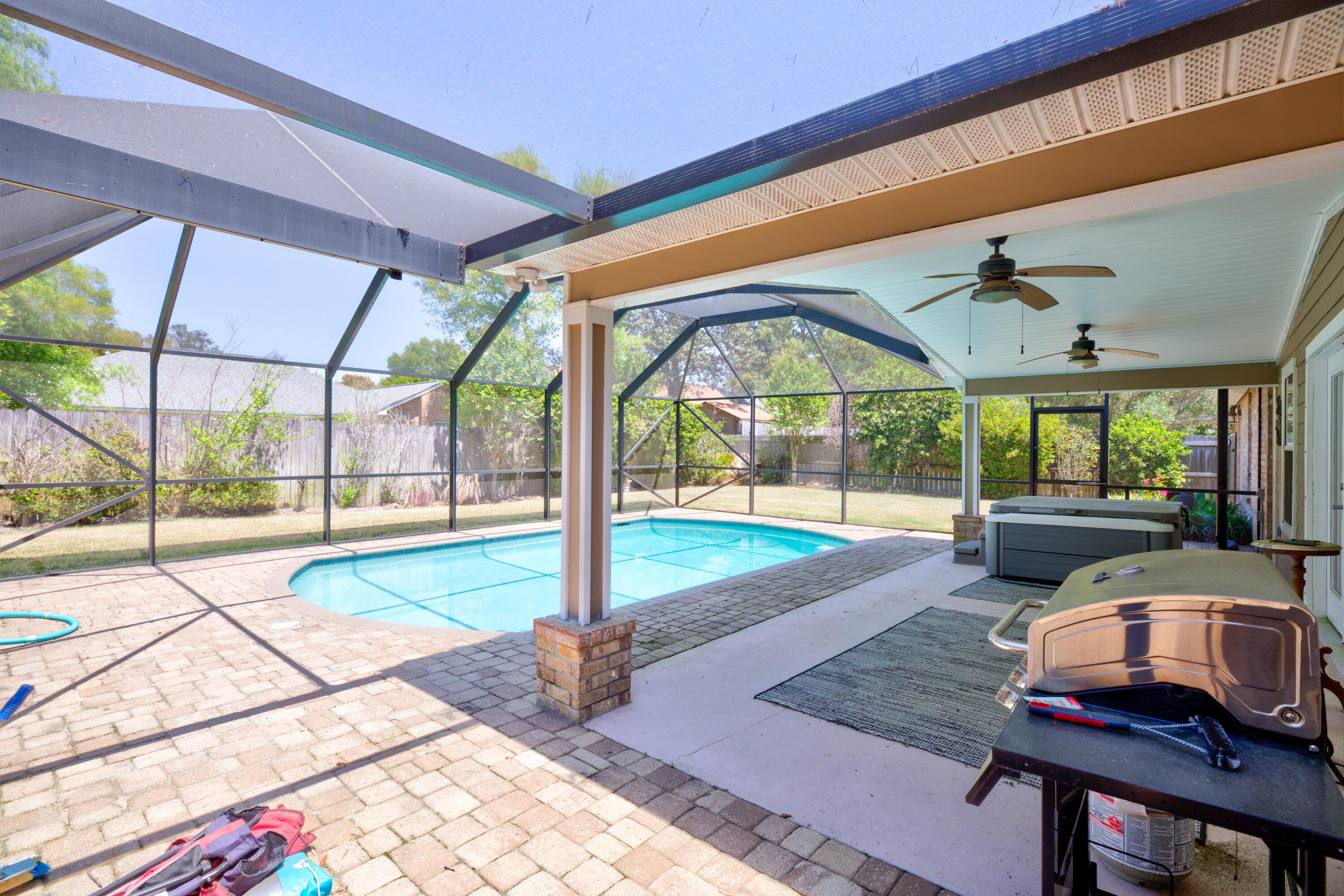 PARKWOOD ESTATES PH 7 - Residential