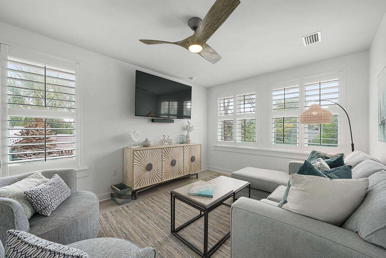 BEACH HIGHLAND 1ST ADD - Residential