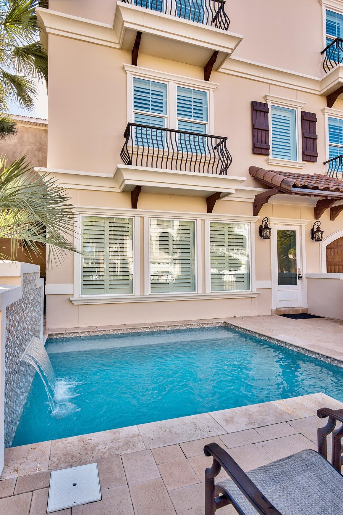 DESTINY BY THE SEA - Residential