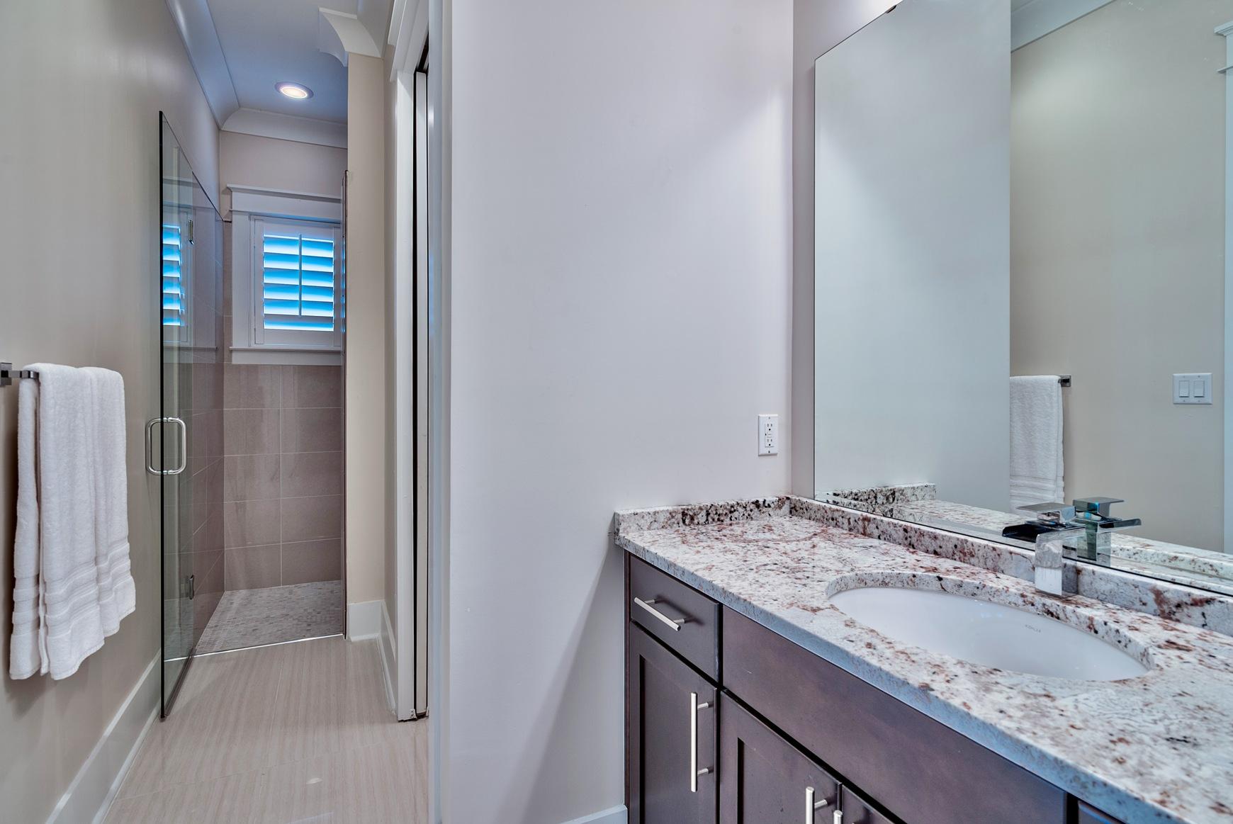 DESTINY BY THE SEA - Residential