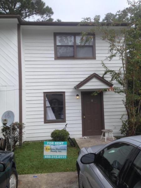 LEESA JENNIFER ACRES LOT 16 BLK A - Residential Lease
