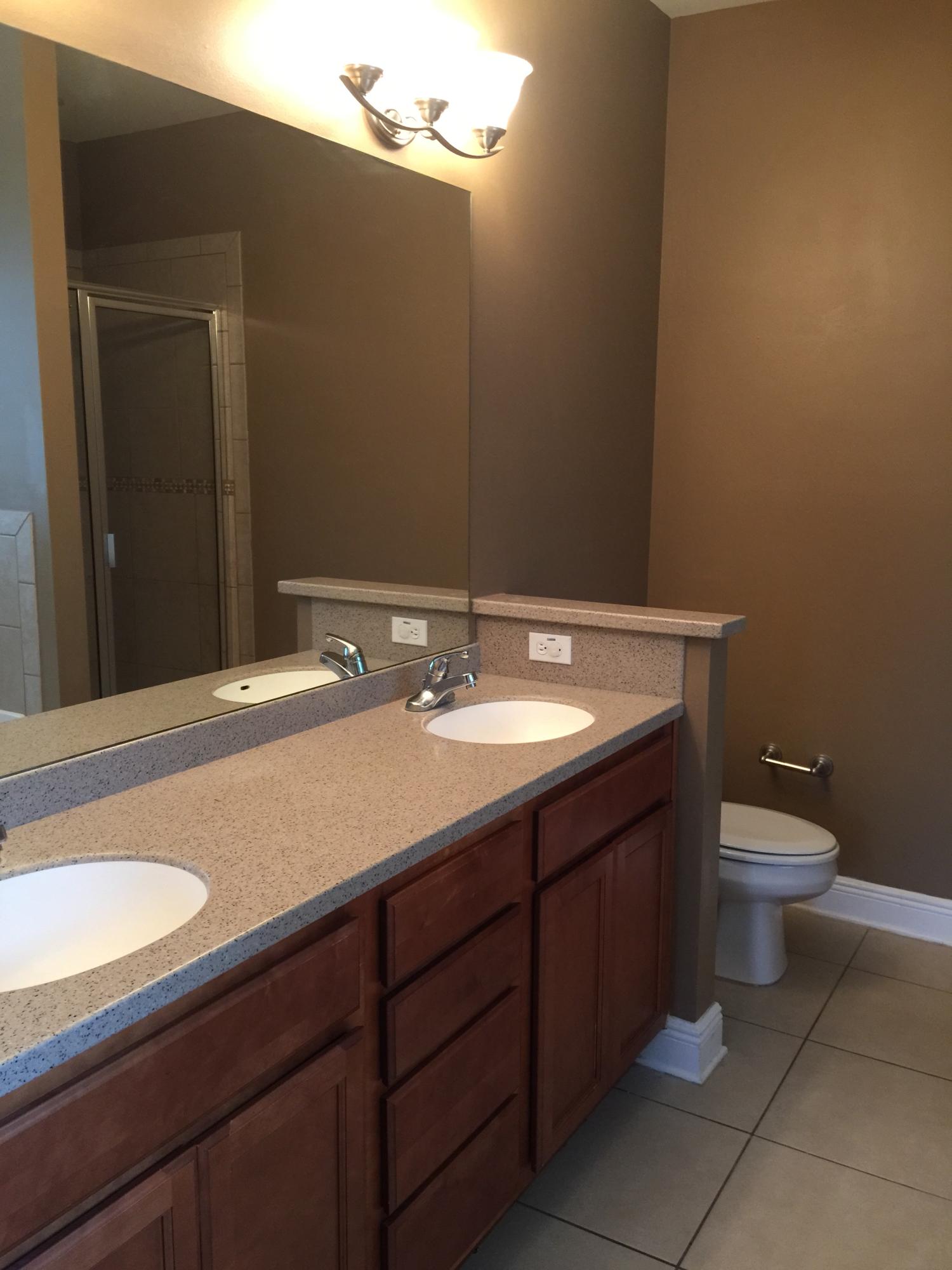 ROLLING RIDGE S/D - Residential Lease