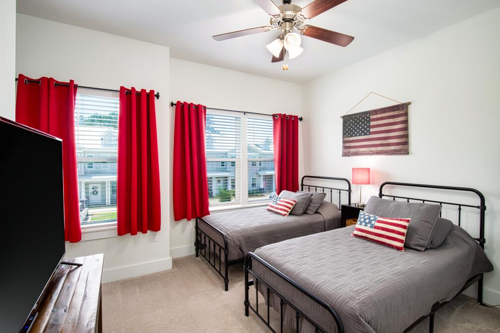THE VERANDAS AT FREEPORT - Residential Lease