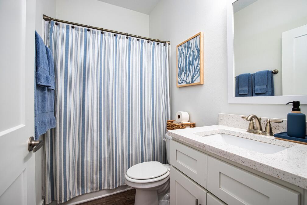 THE VERANDAS AT FREEPORT - Residential Lease