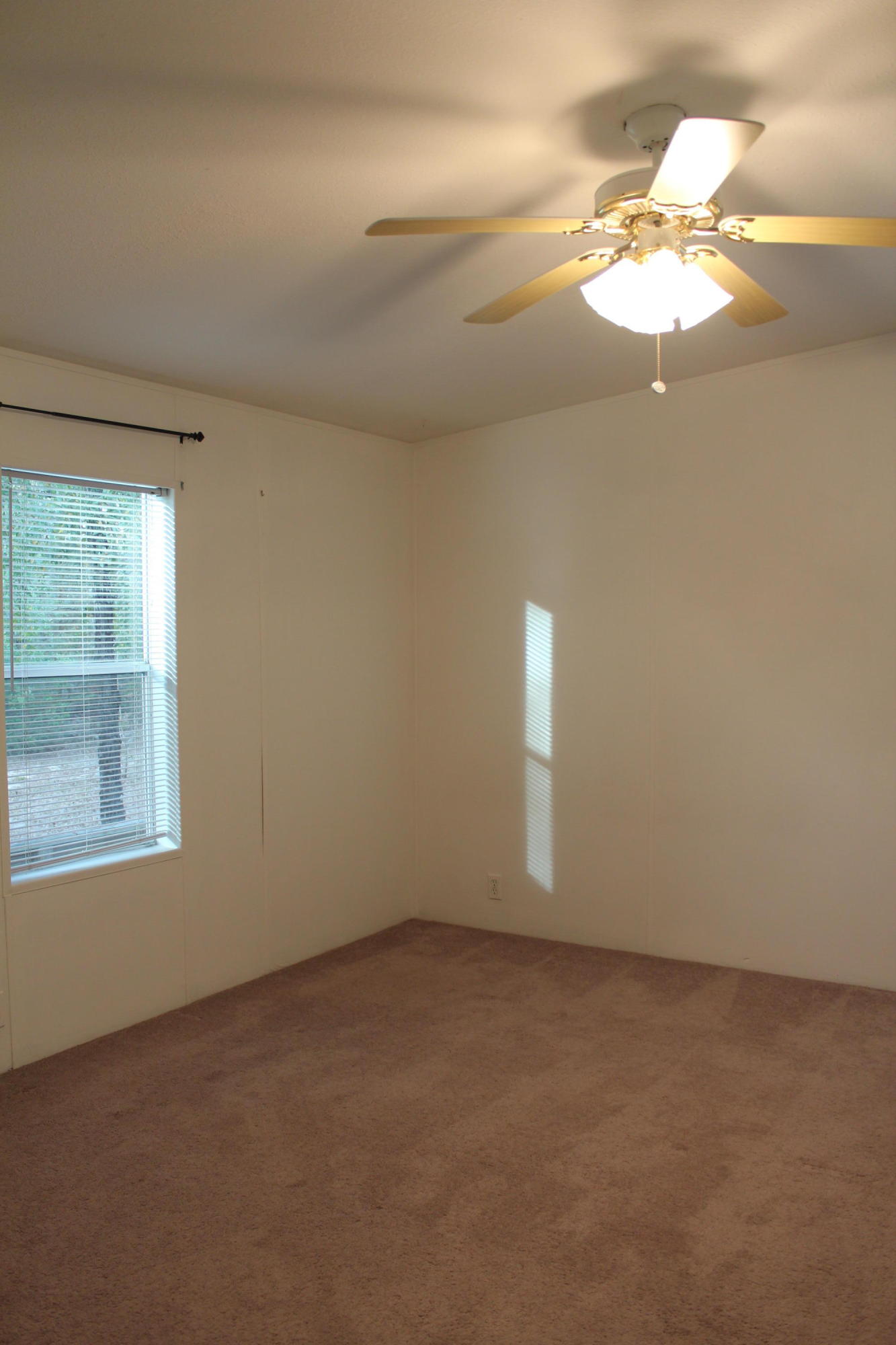 METES & BOUNDS - Residential Lease