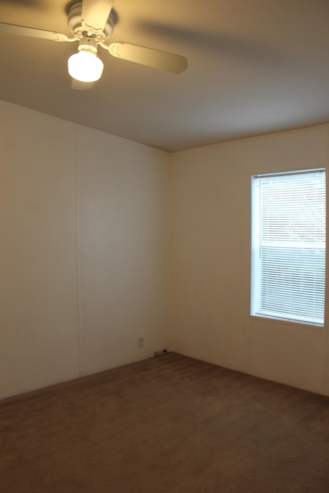 METES & BOUNDS - Residential Lease