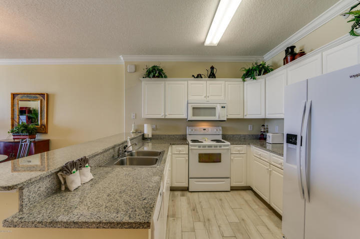 EMERALD ISLE - Residential