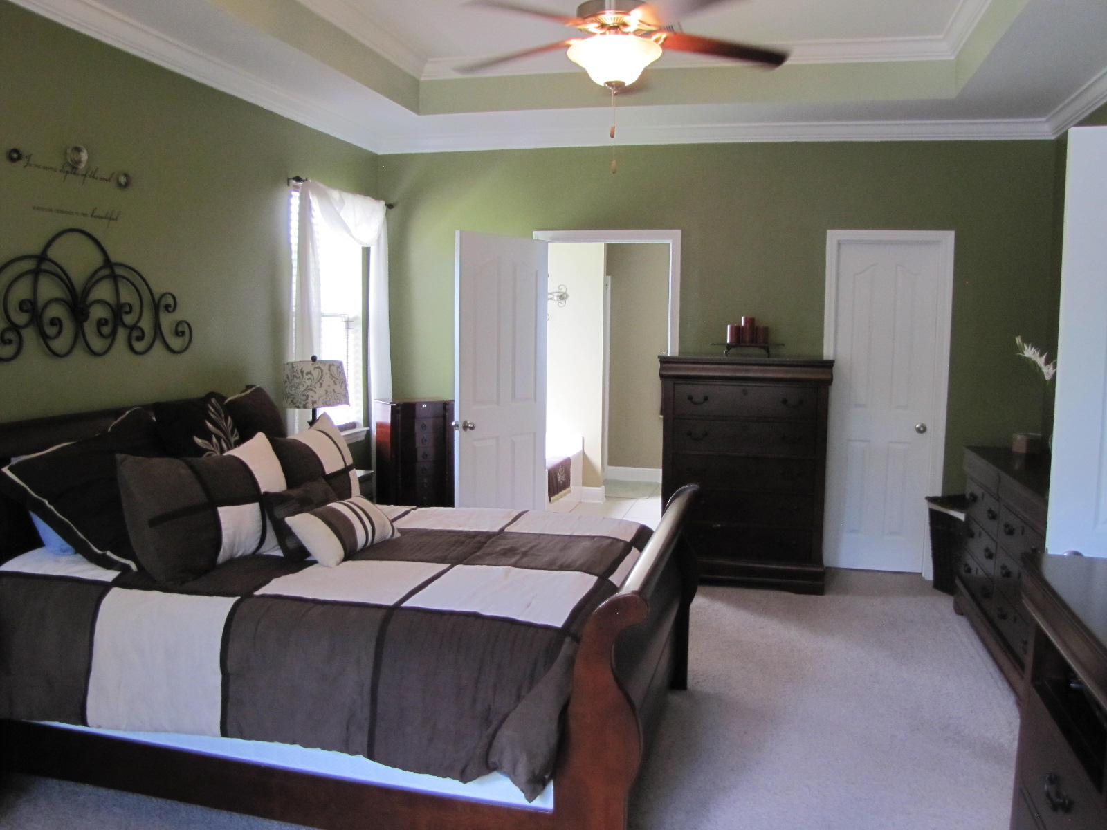 ROLLING RIDGE - Residential Lease